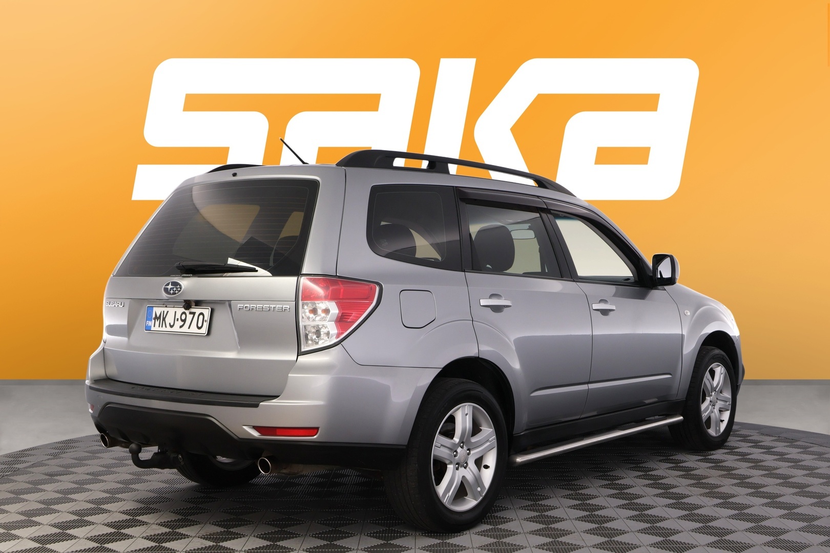 SUBARU Forester 2010