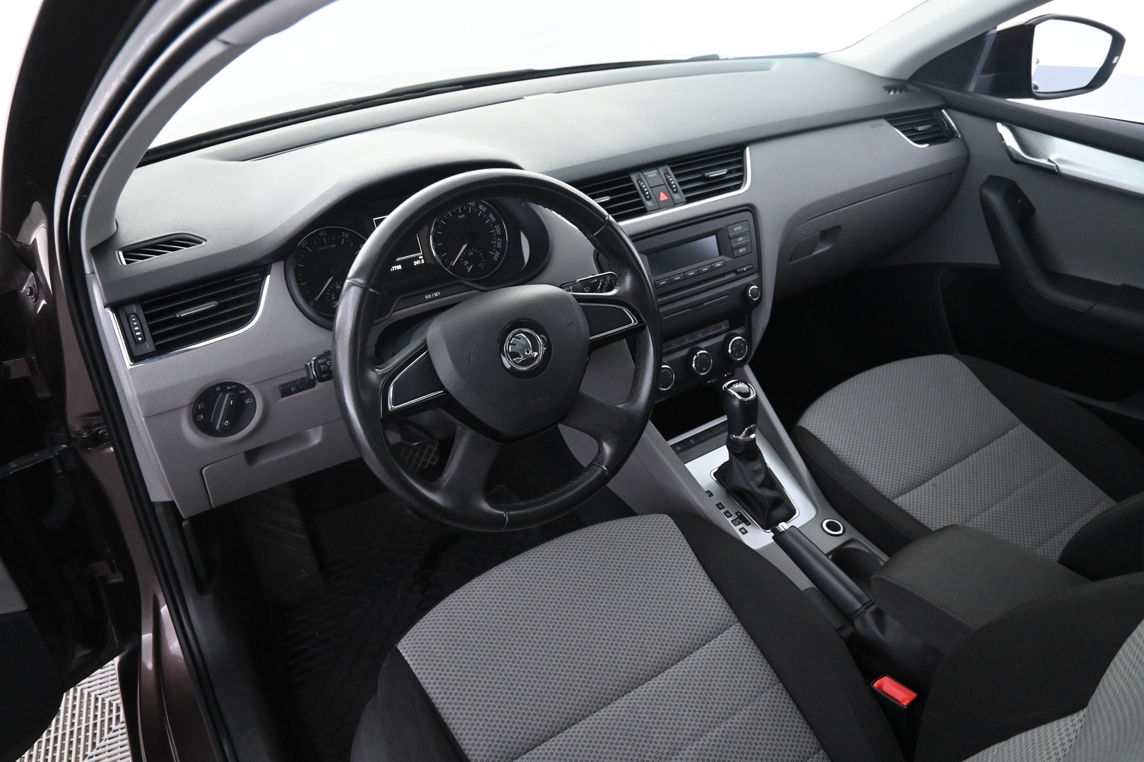 SKODA Octavia 2014