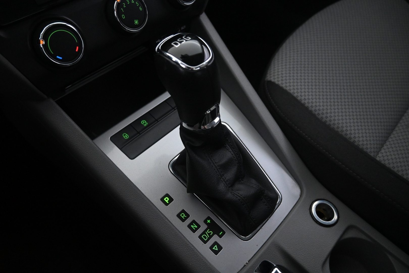 SKODA Octavia 2014