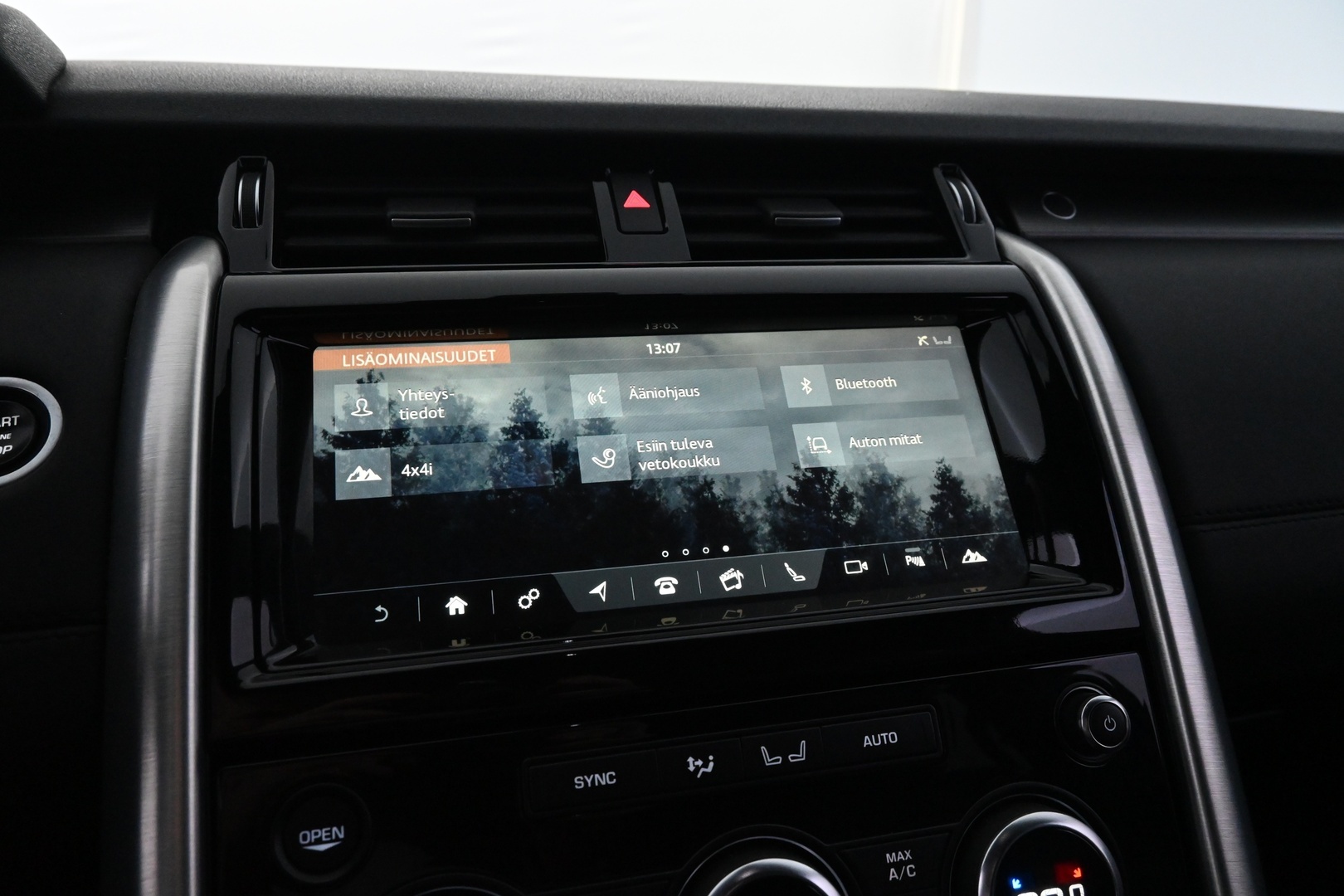 LAND ROVER Discovery 2018