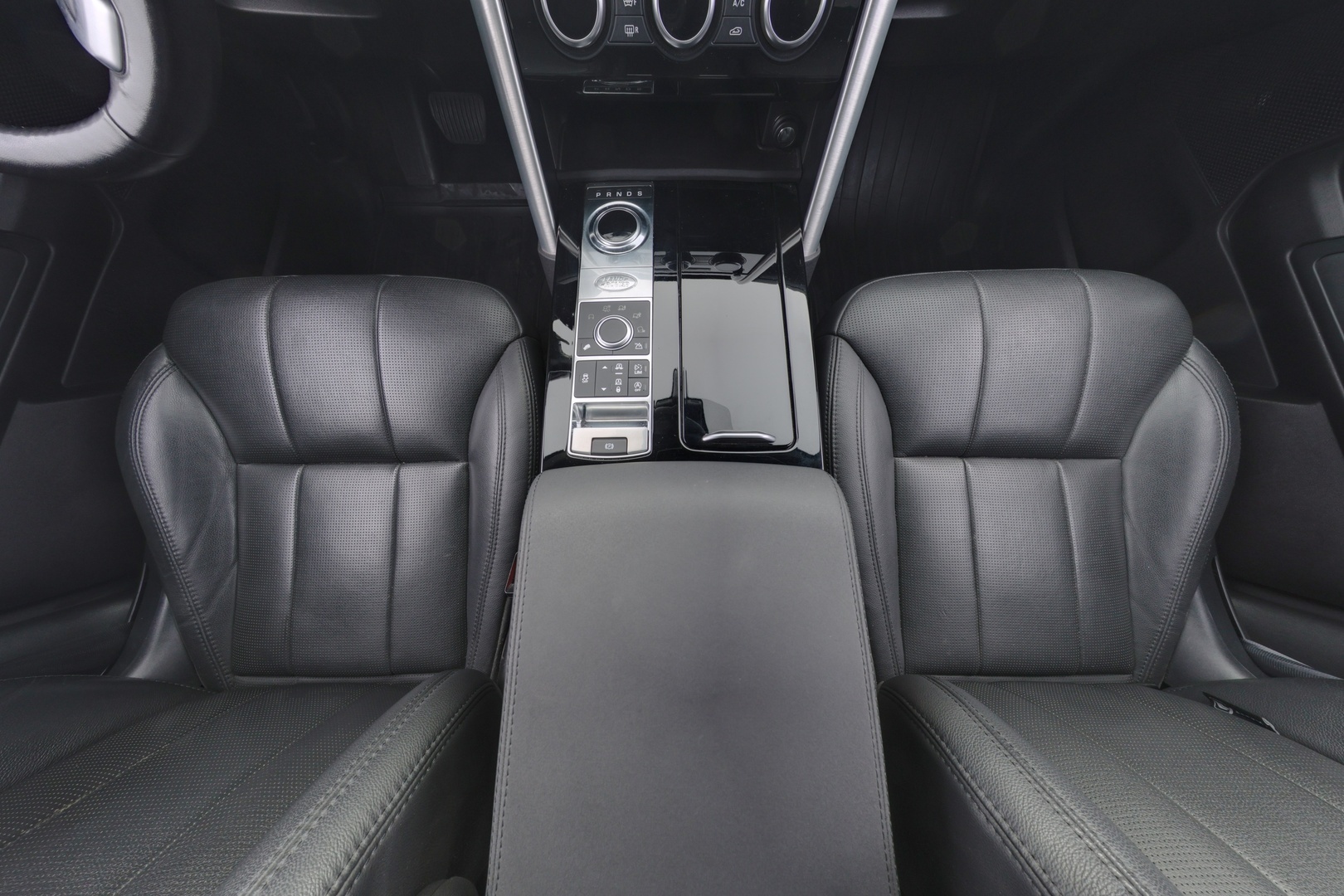LAND ROVER Discovery 2018