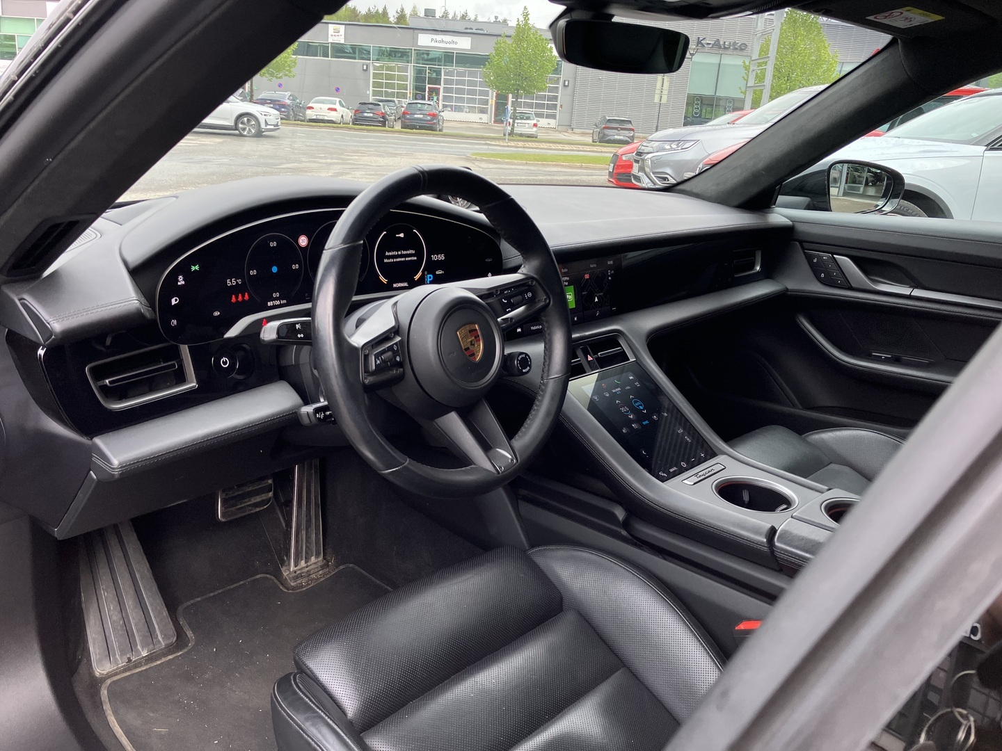 PORSCHE Taycan 2023