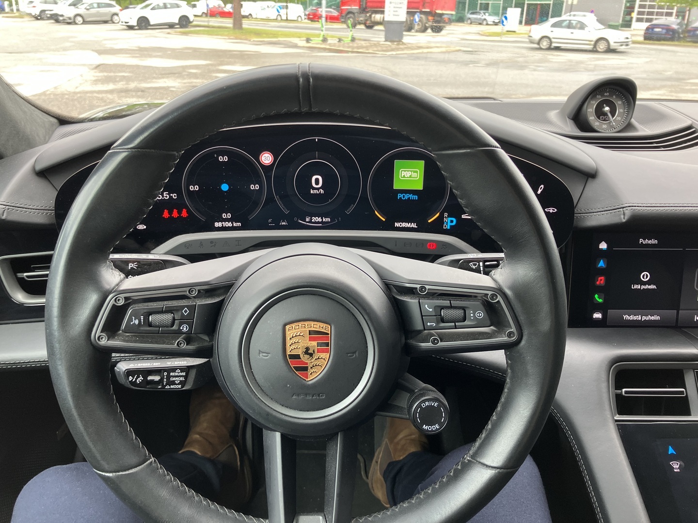 PORSCHE Taycan 2023