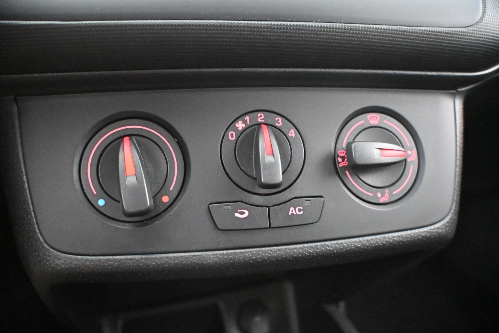 SEAT IBIZA 2011