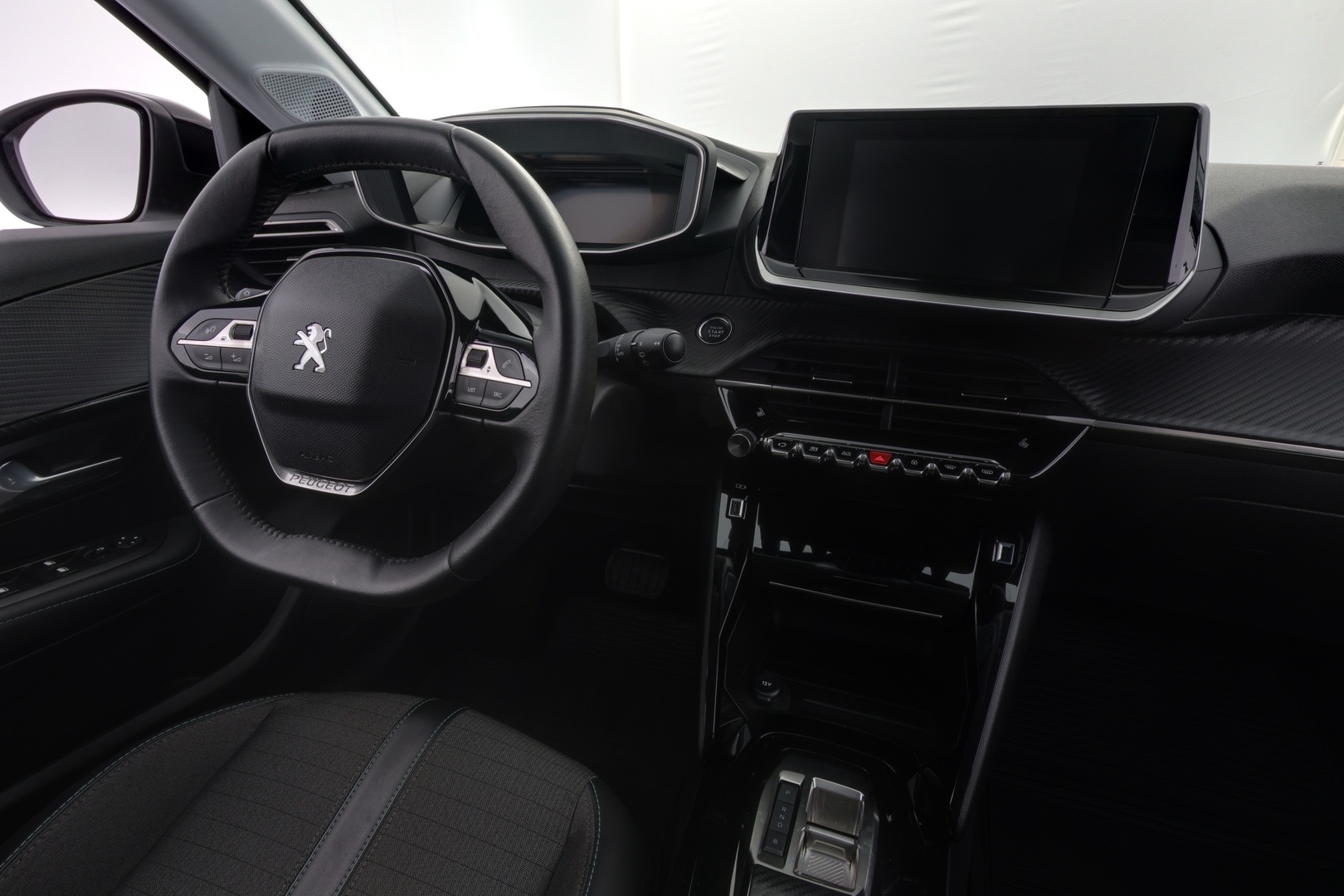 PEUGEOT e-208 2023