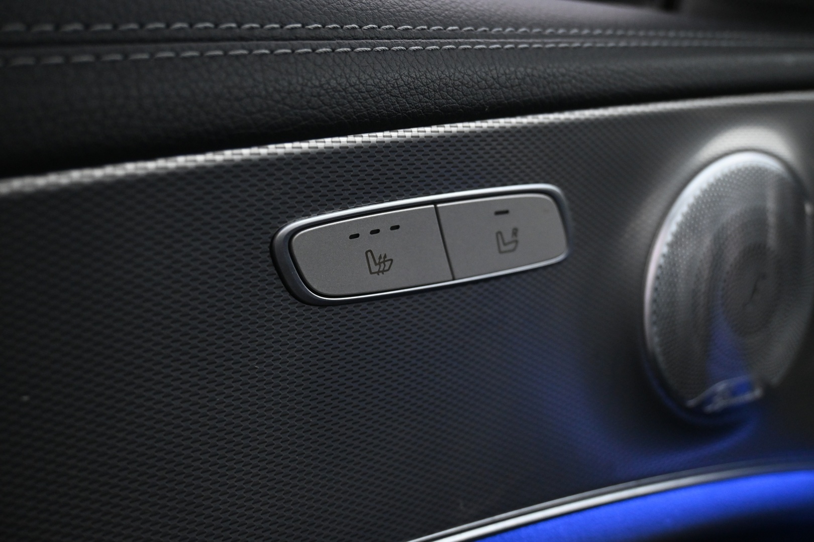 MERCEDES-BENZ E 2020