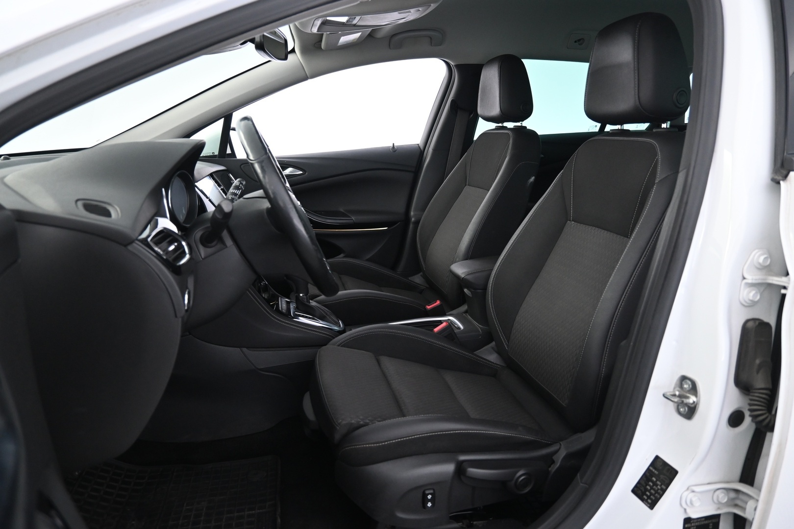 OPEL Astra 2017