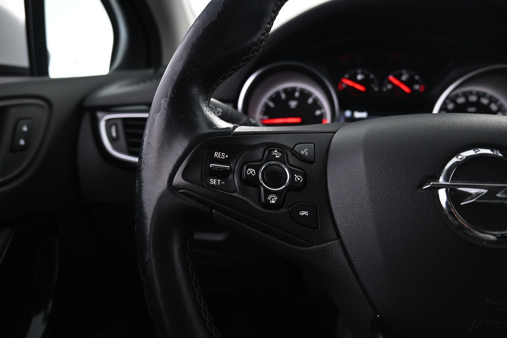 OPEL Astra 2017