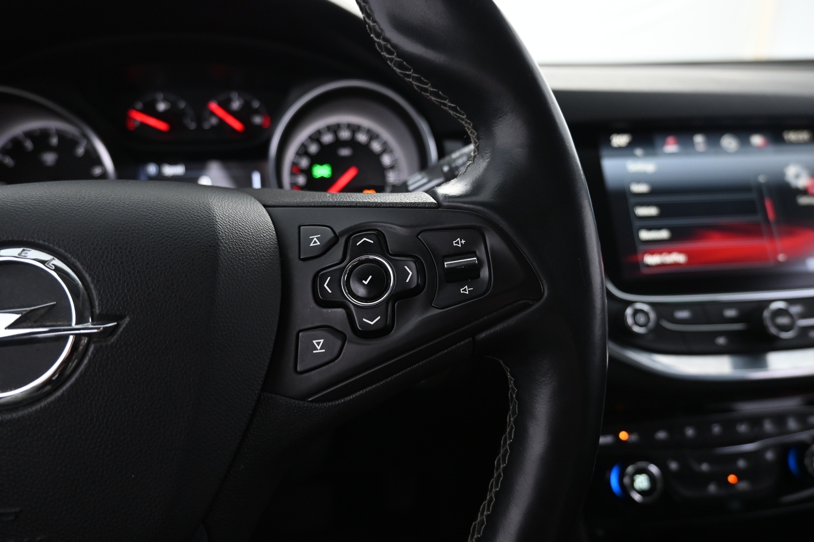 OPEL Astra 2017