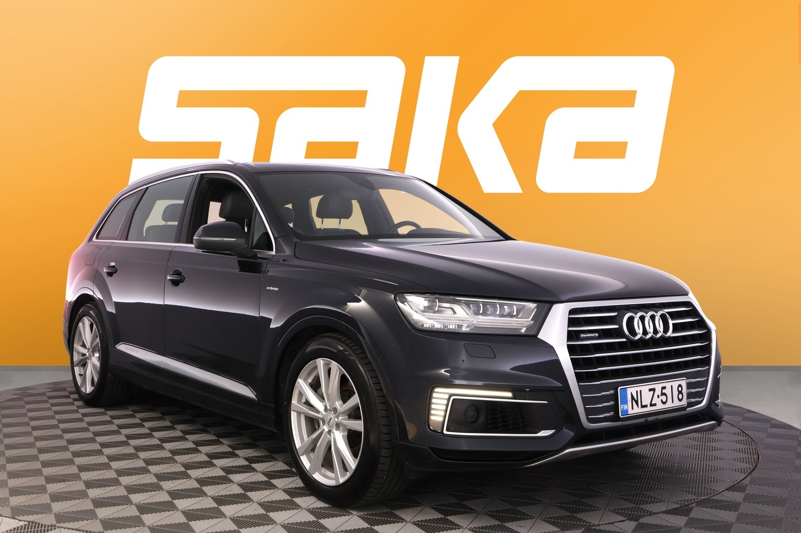 AUDI Q7 2018
