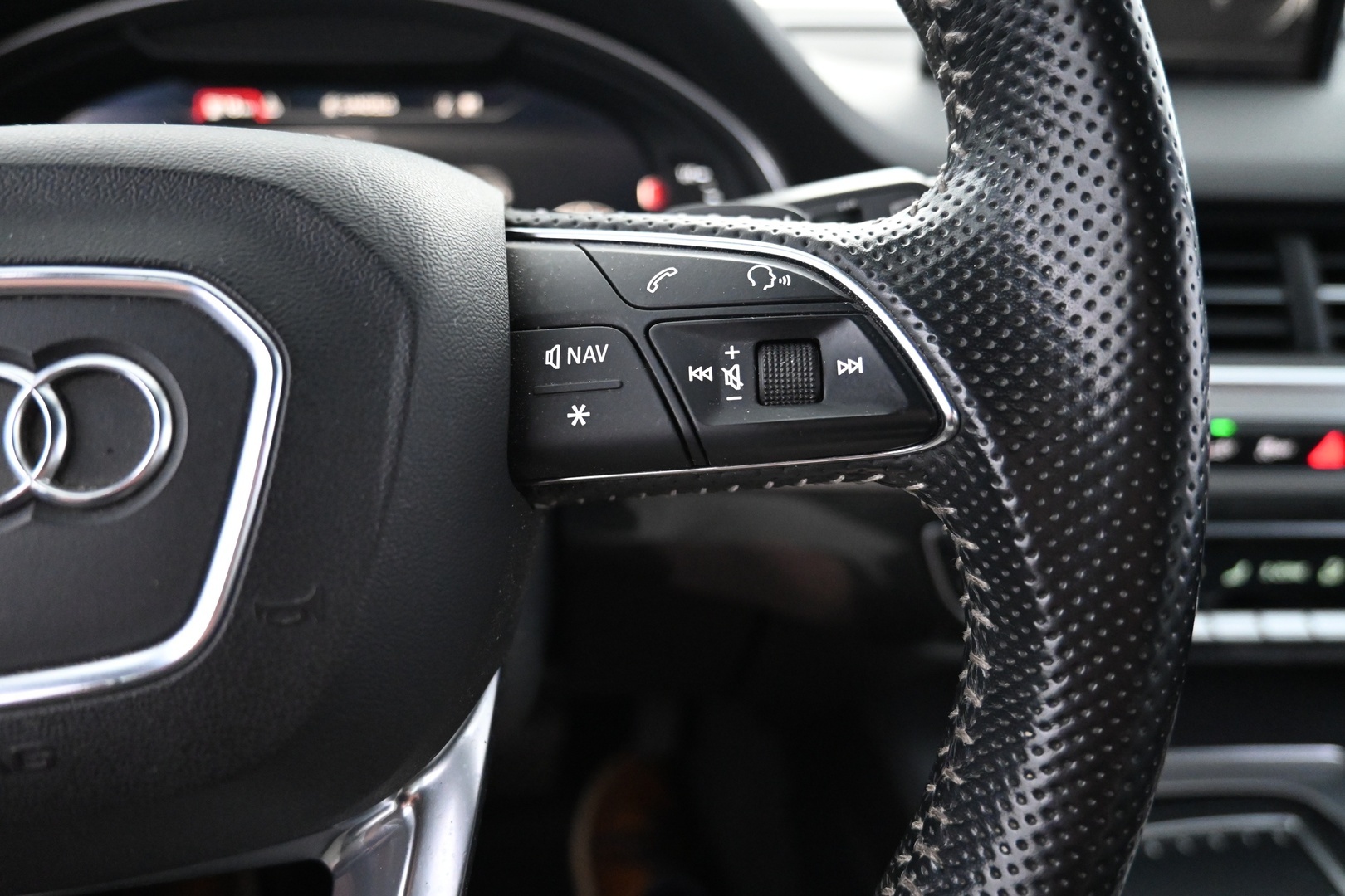 AUDI Q7 2018