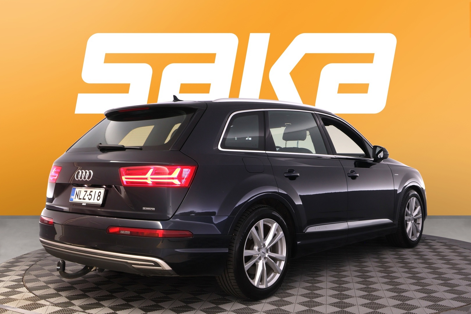 AUDI Q7 2018
