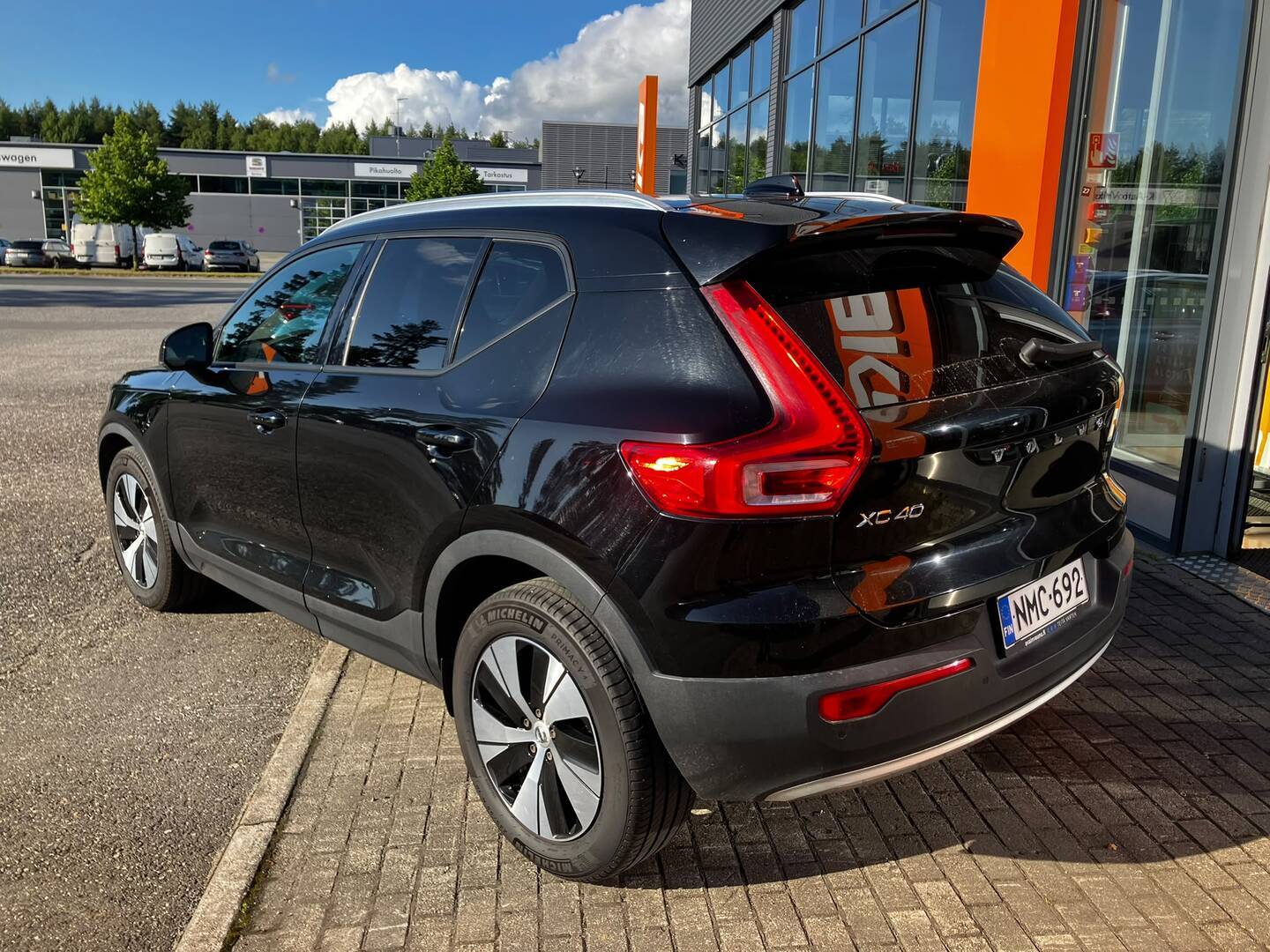 VOLVO XC40 2021