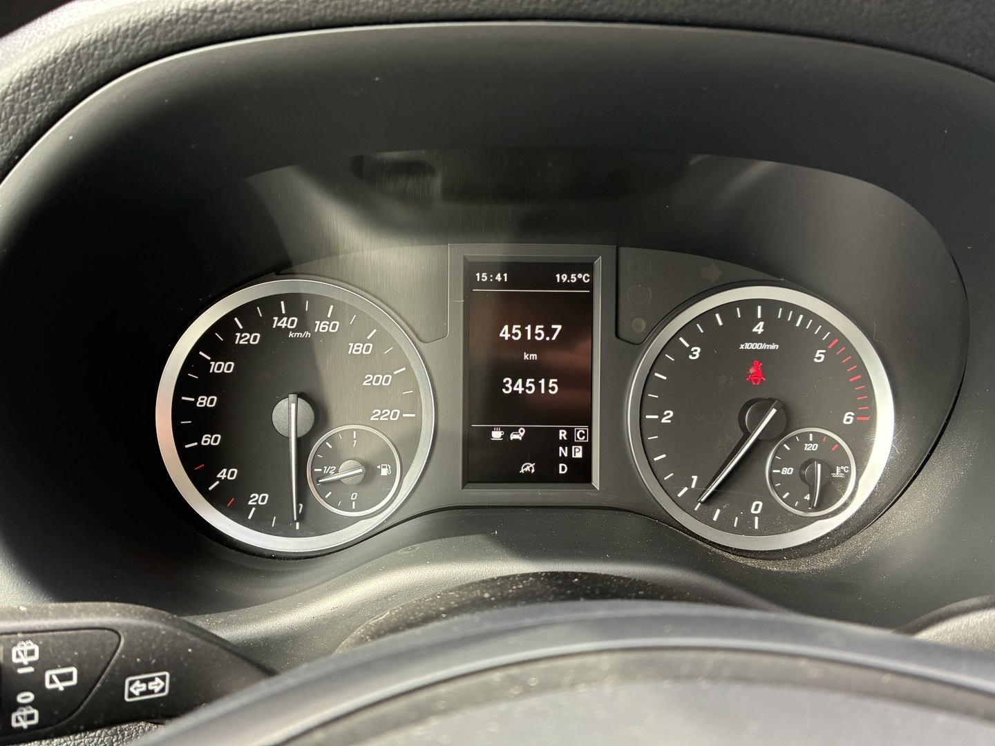 MERCEDES-BENZ Vito 2023