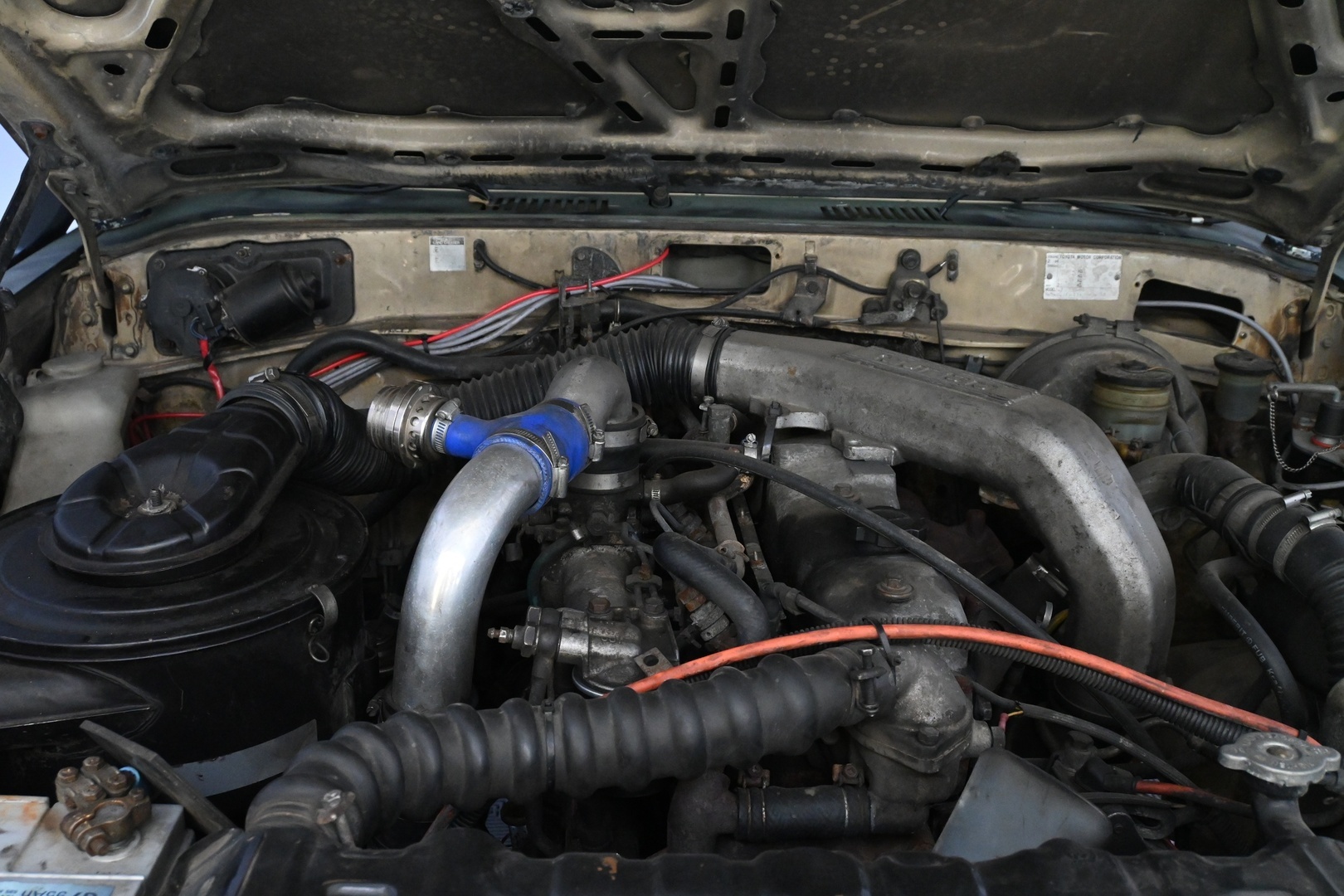 TOYOTA Land Cruiser V8 1983
