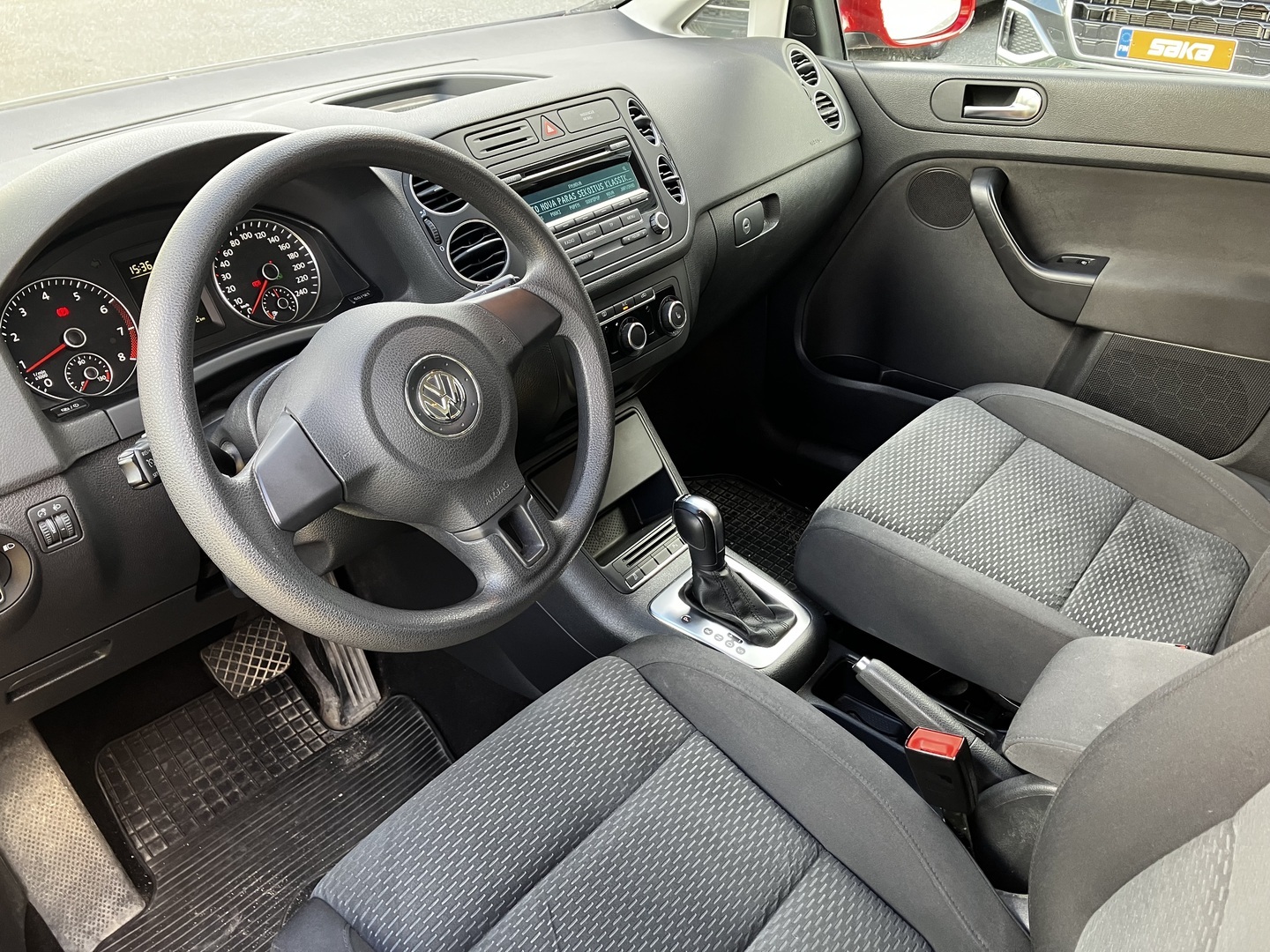 VOLKSWAGEN Golf Plus 2012