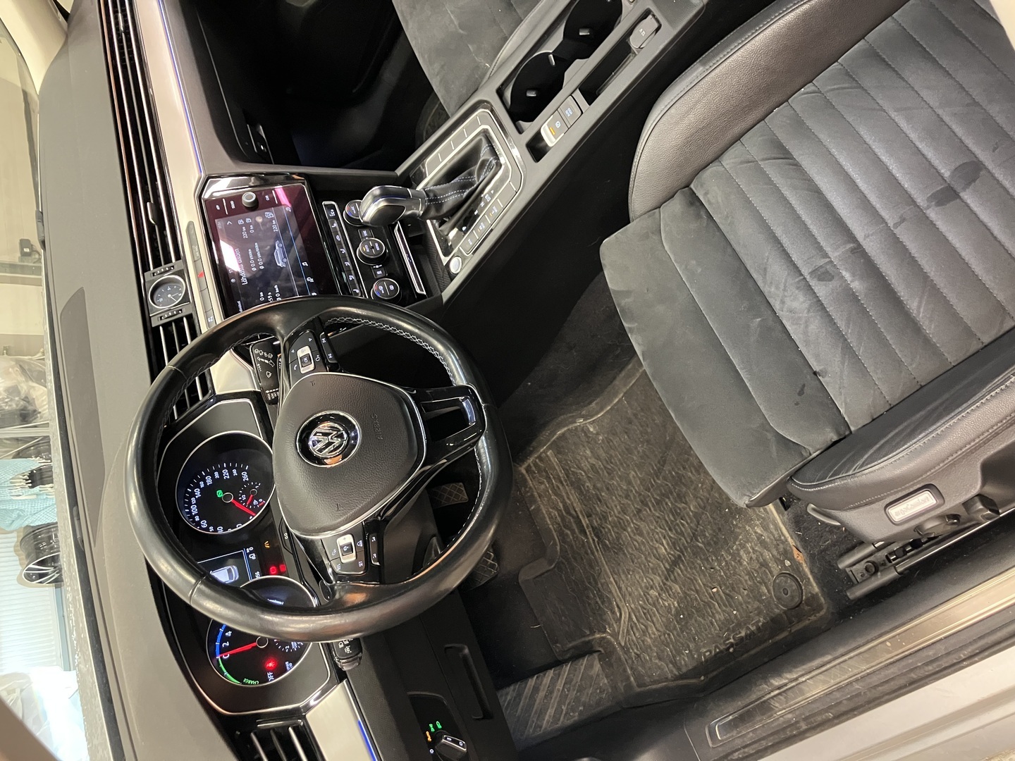 VOLKSWAGEN Passat 2018