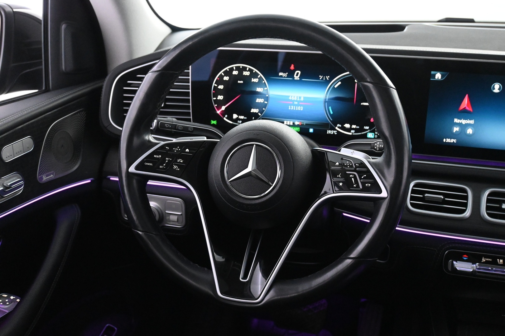 MERCEDES-BENZ GLE 2024