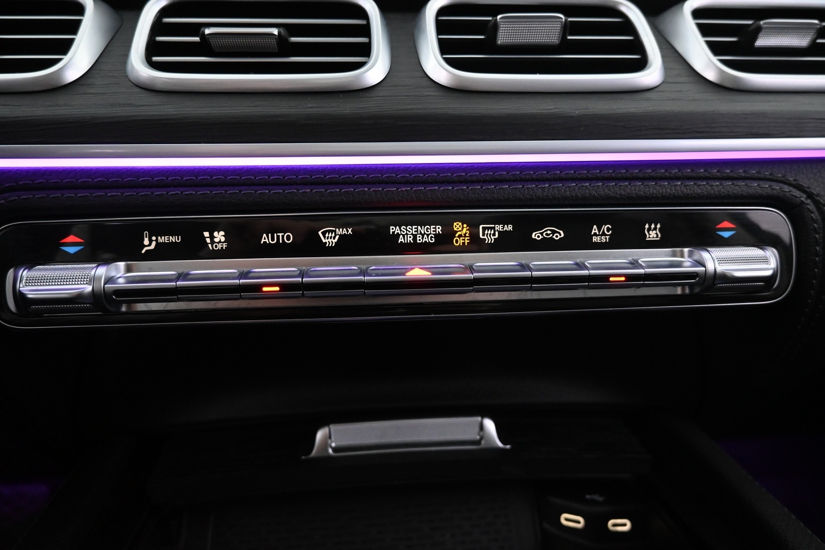 MERCEDES-BENZ GLE 2024