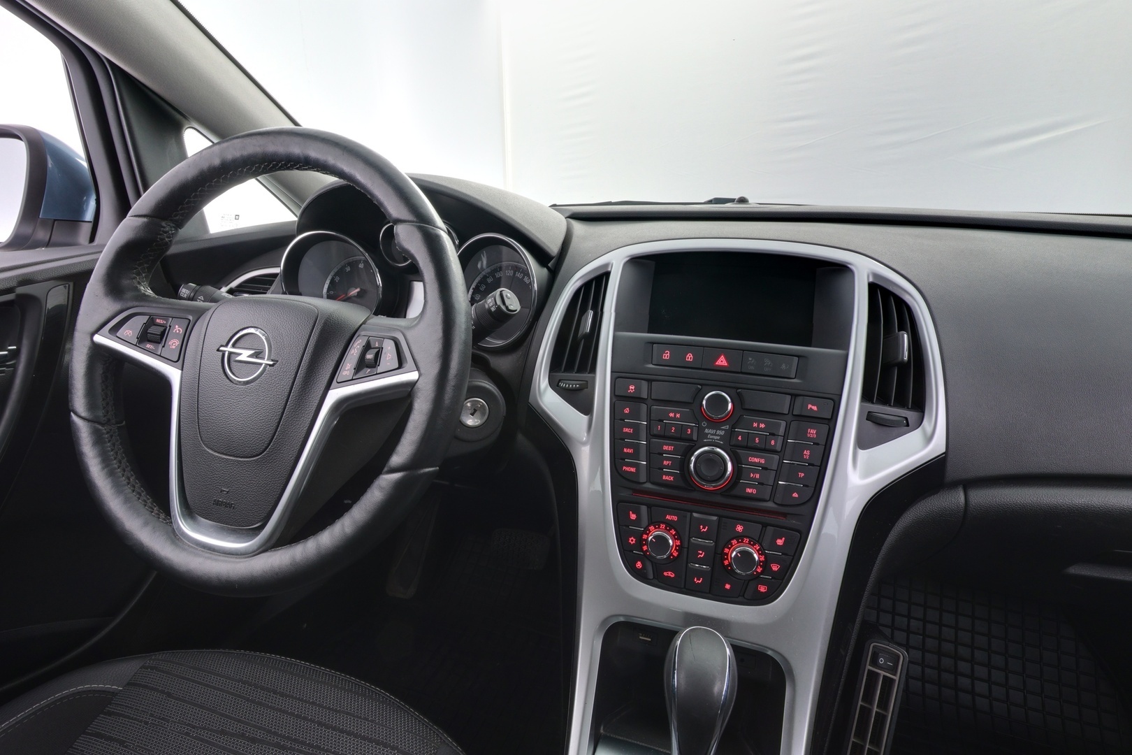 OPEL Astra 2015