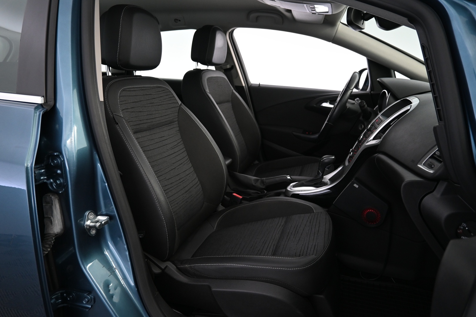 OPEL Astra 2015