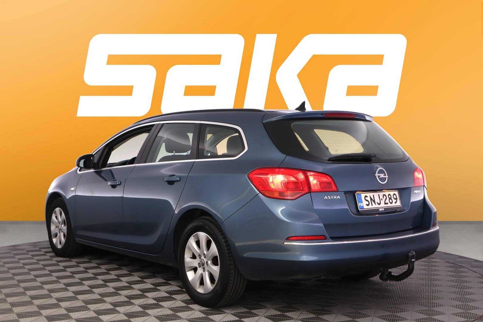 OPEL Astra 2015