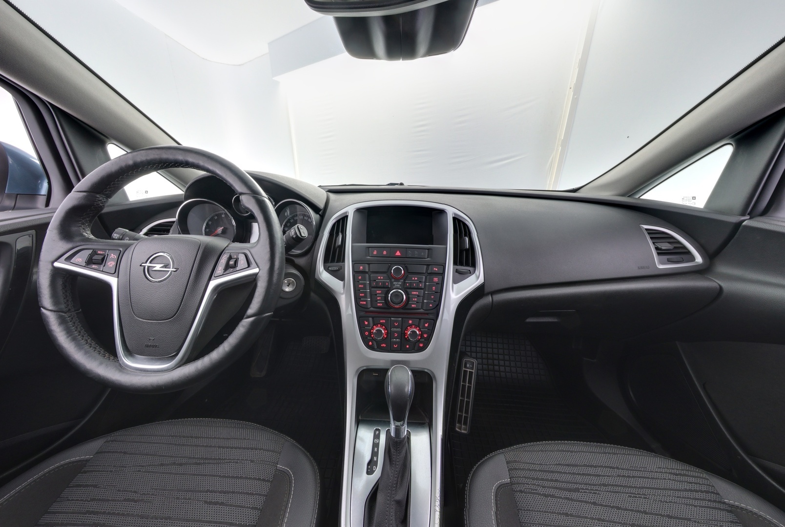 OPEL Astra 2015