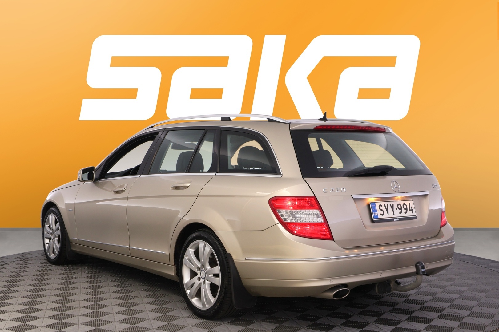 MERCEDES-BENZ C 2010