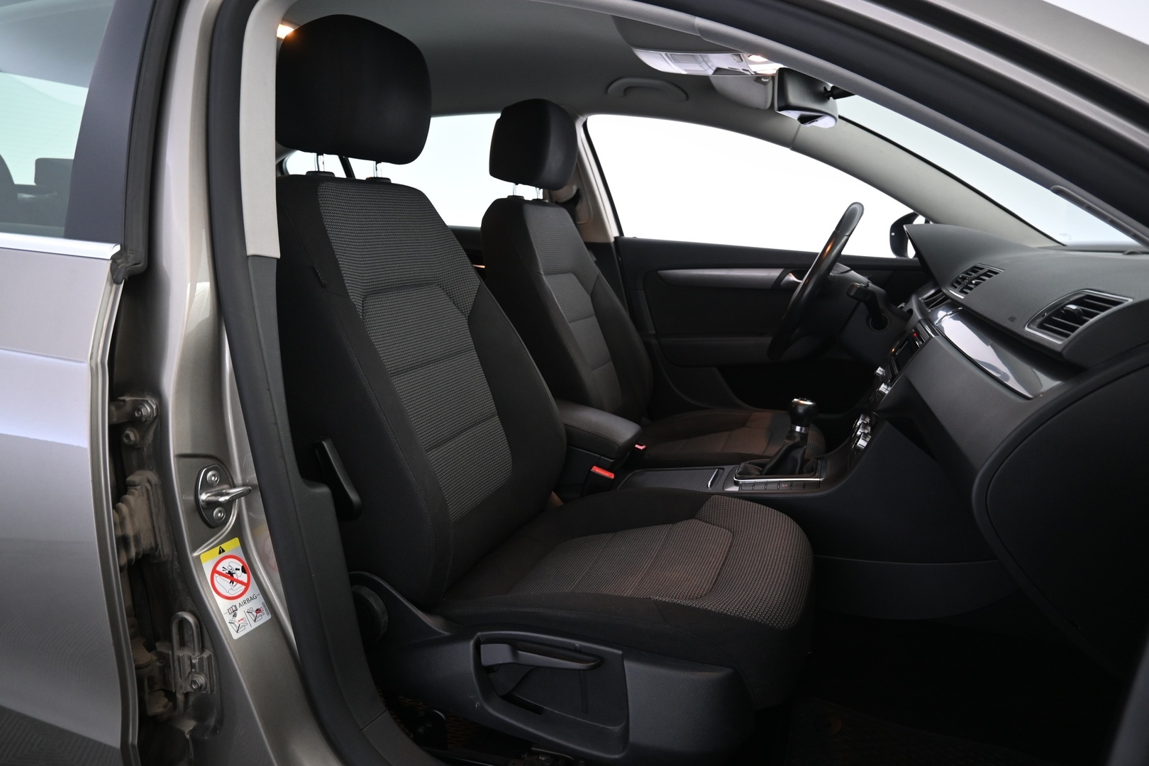 VOLKSWAGEN Passat 2012