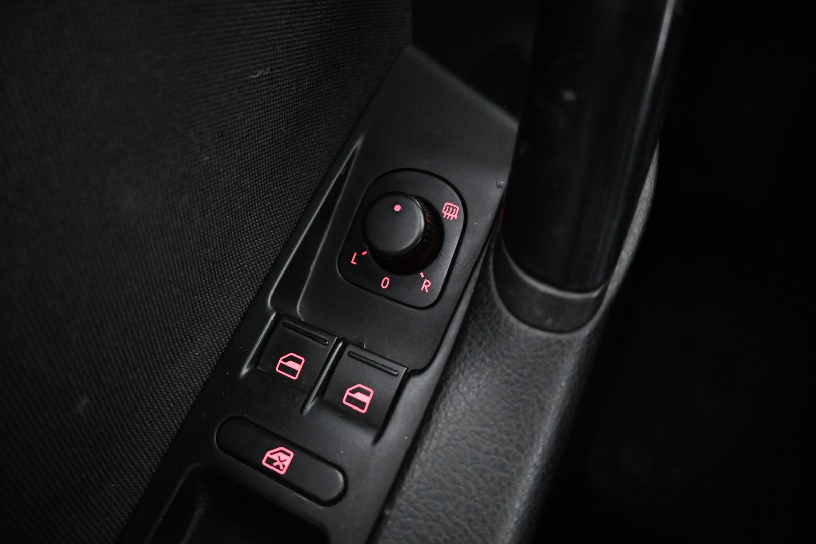 VOLKSWAGEN Passat 2012