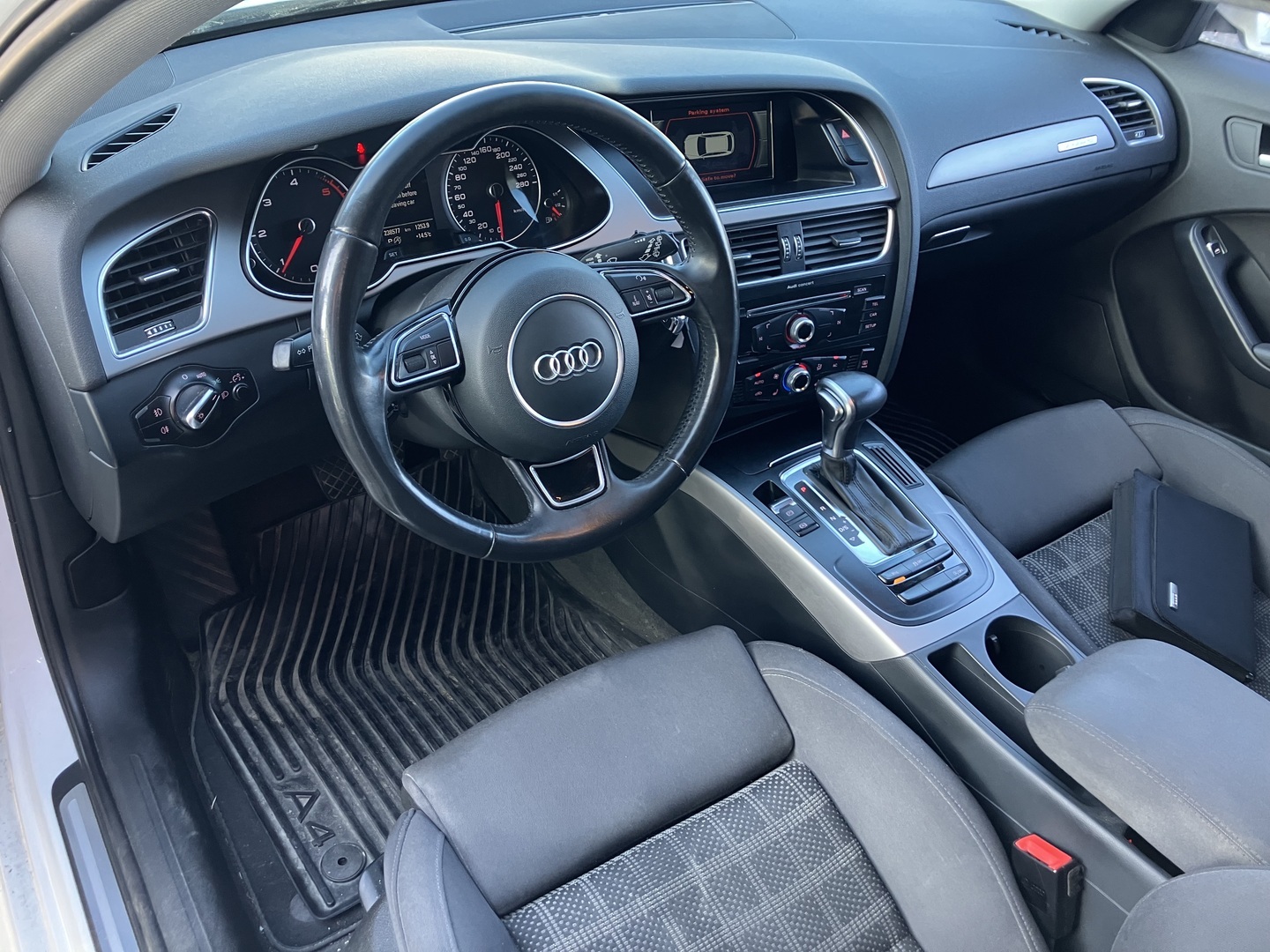 AUDI A4 2013