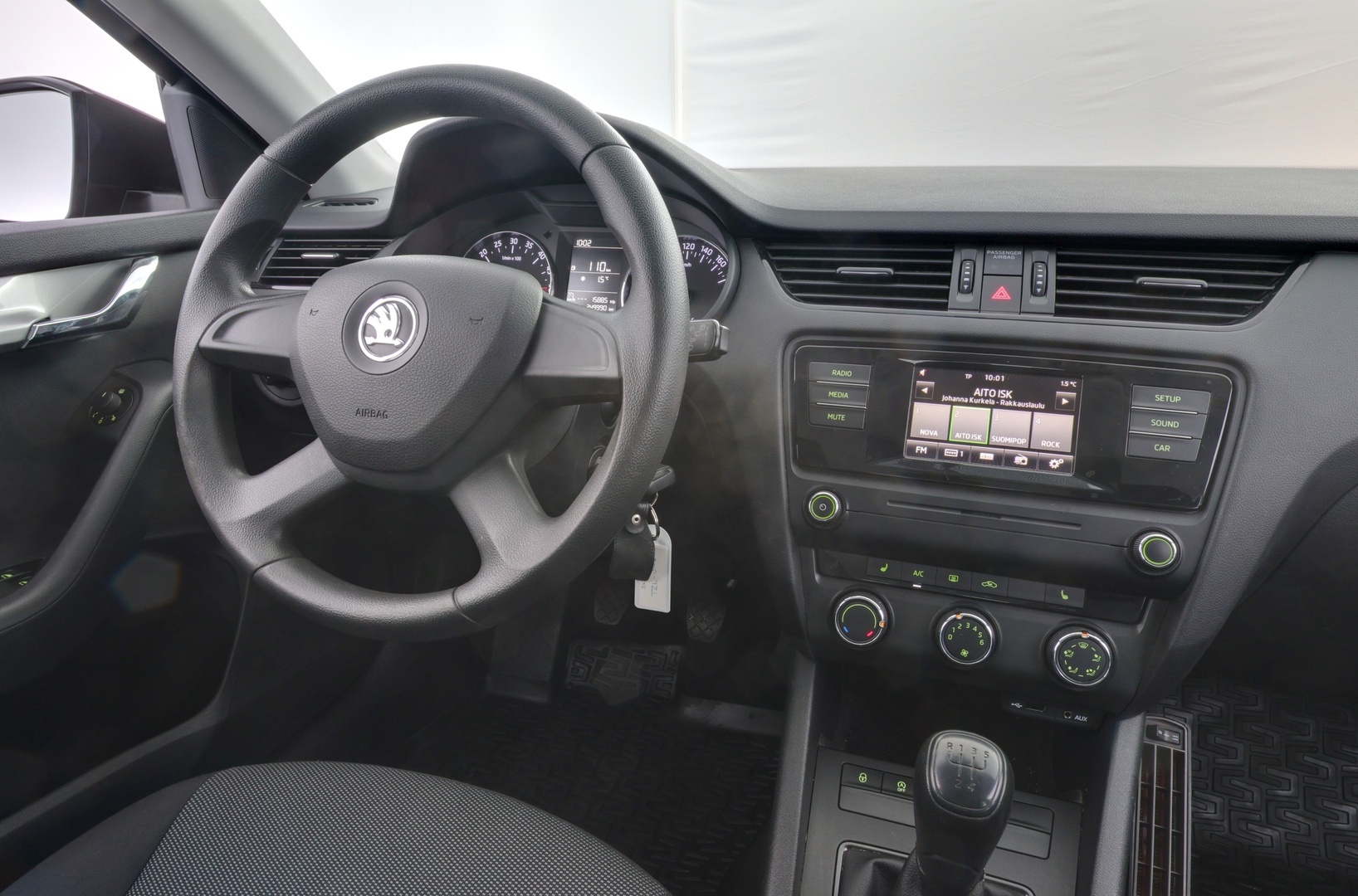 SKODA Octavia 2015