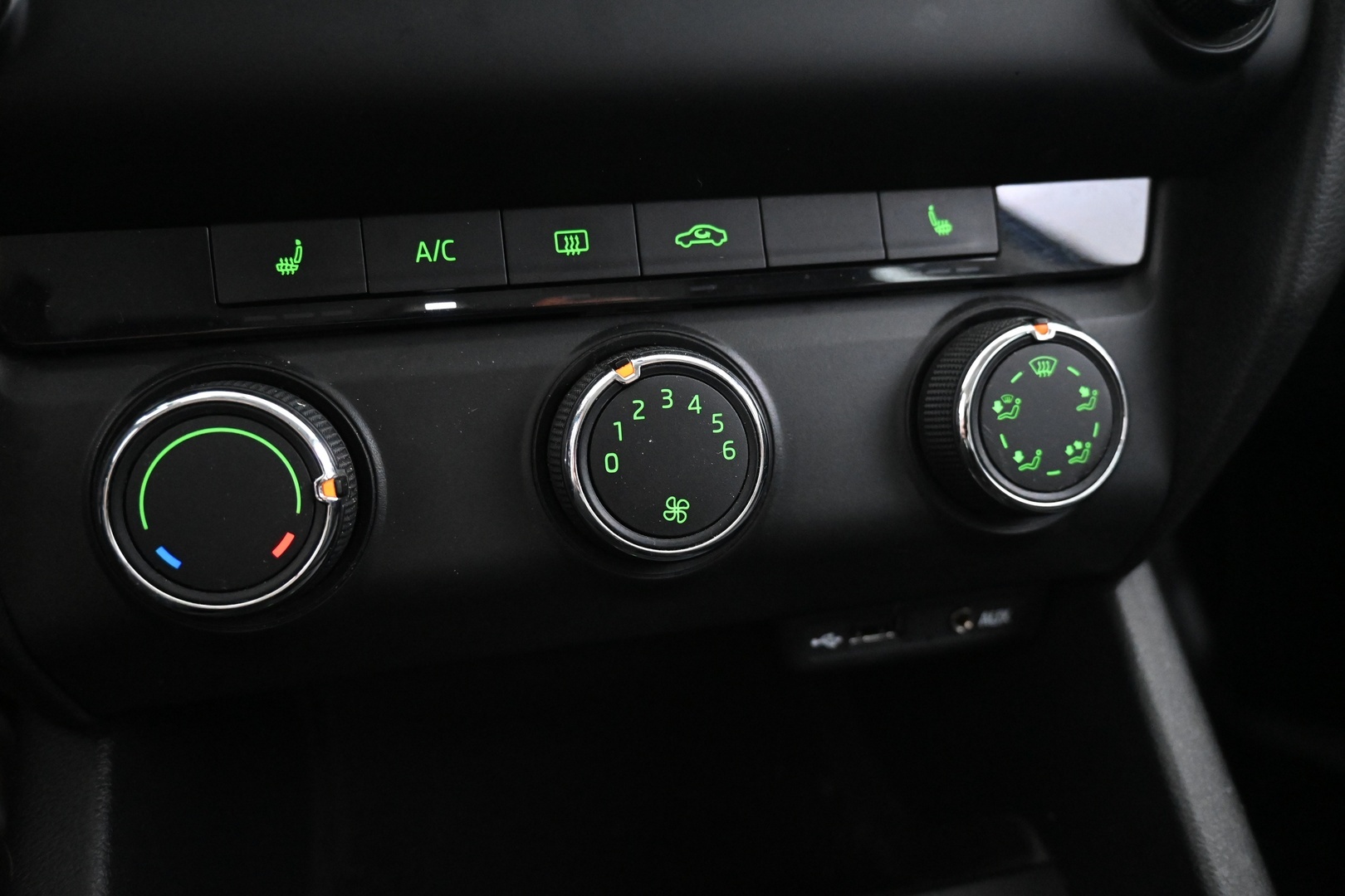 SKODA Octavia 2015