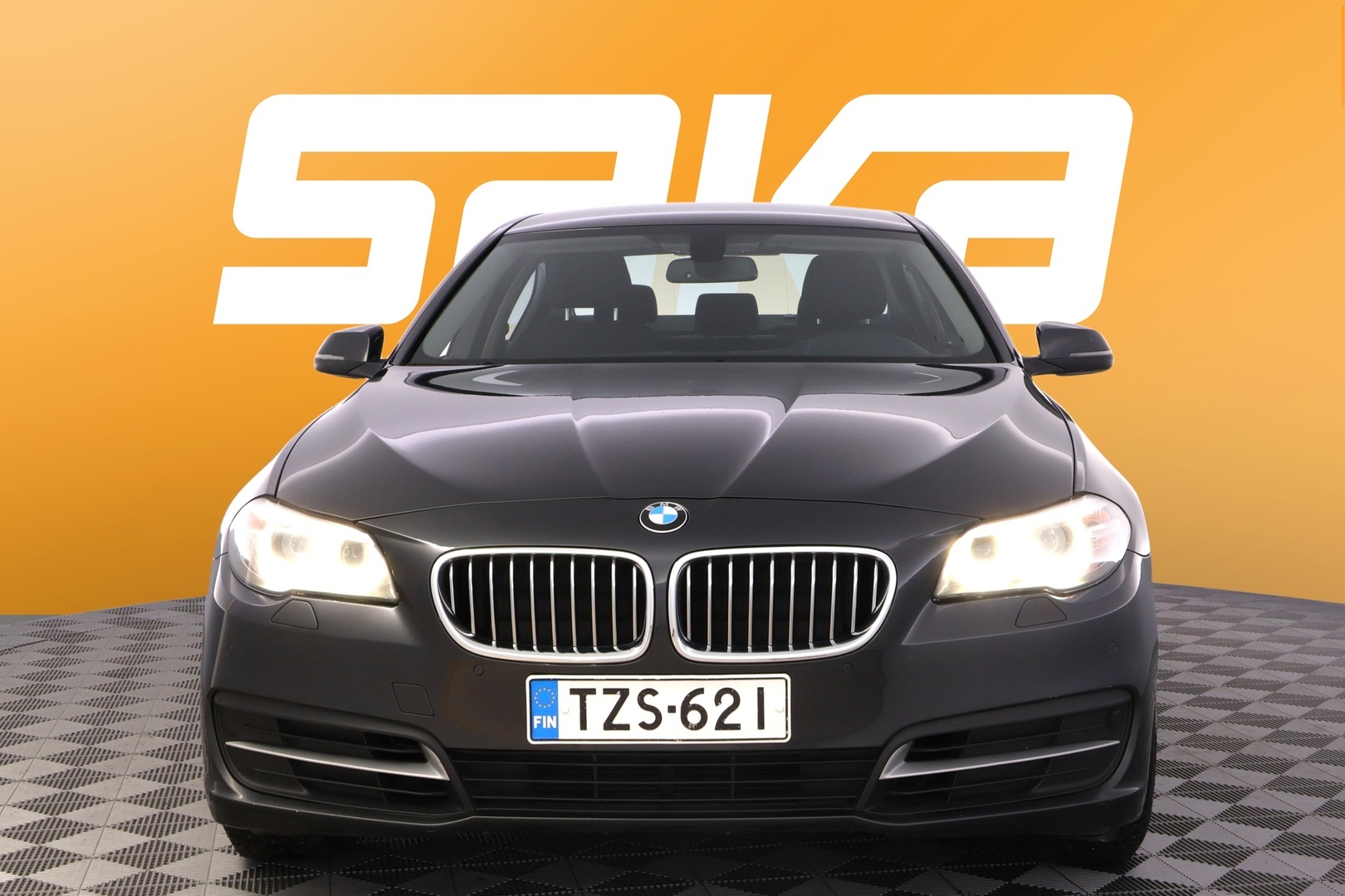 BMW 520 2015