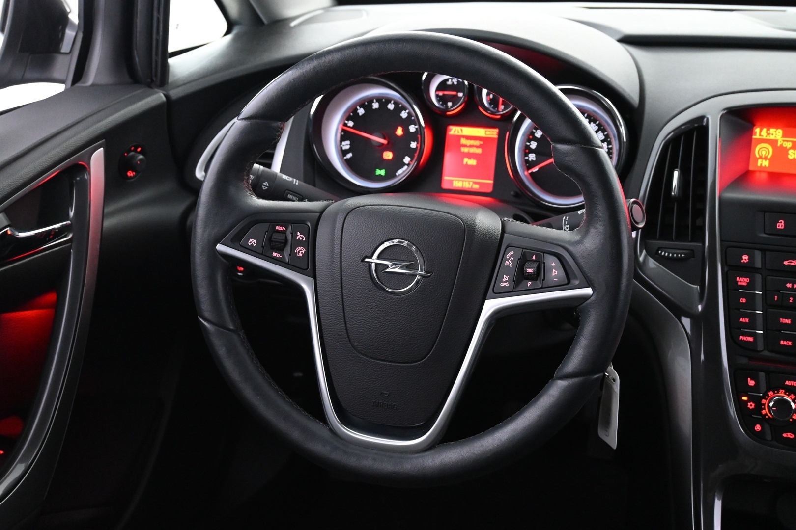 OPEL Astra 2013