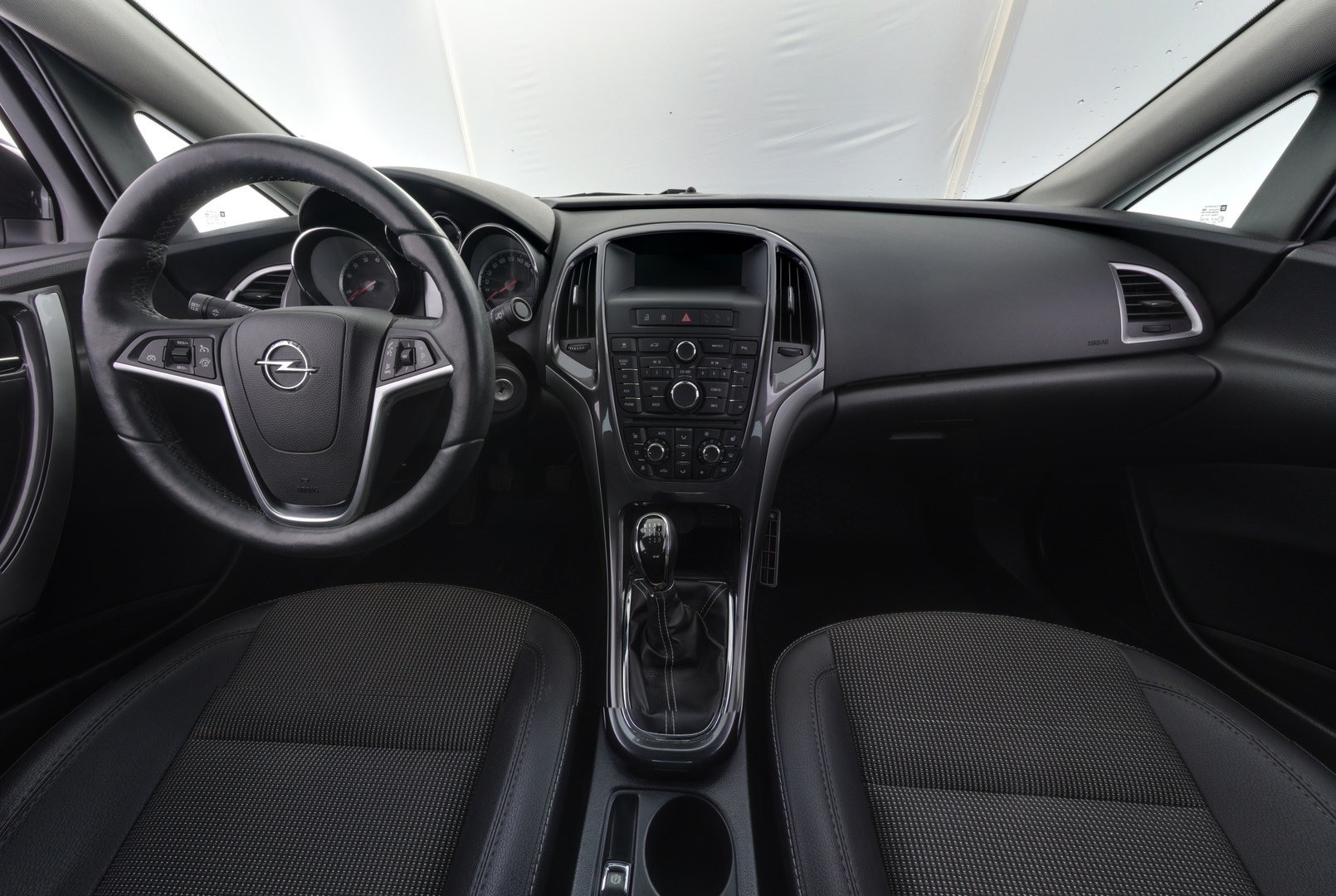 OPEL Astra 2013