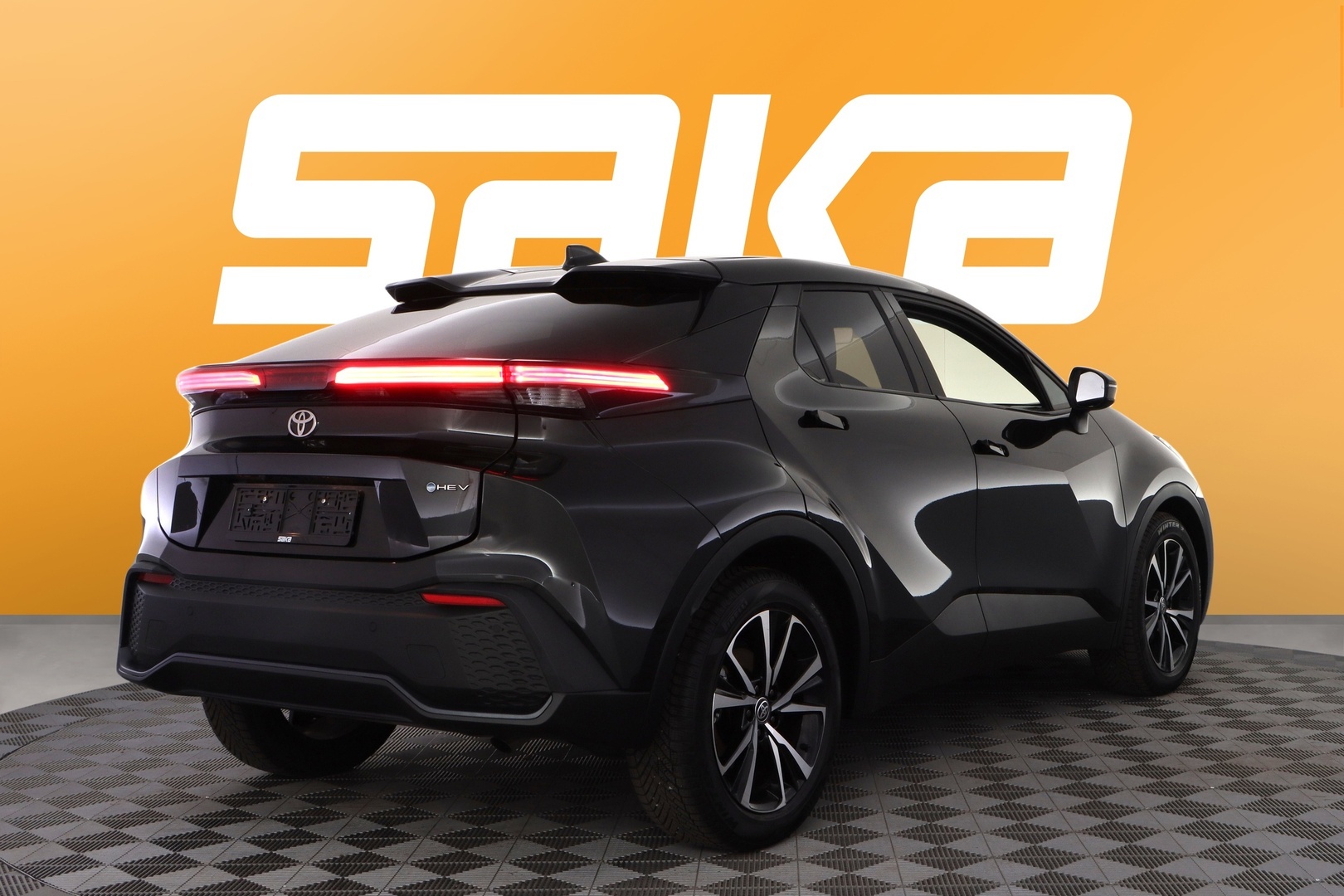 TOYOTA C-HR 2025