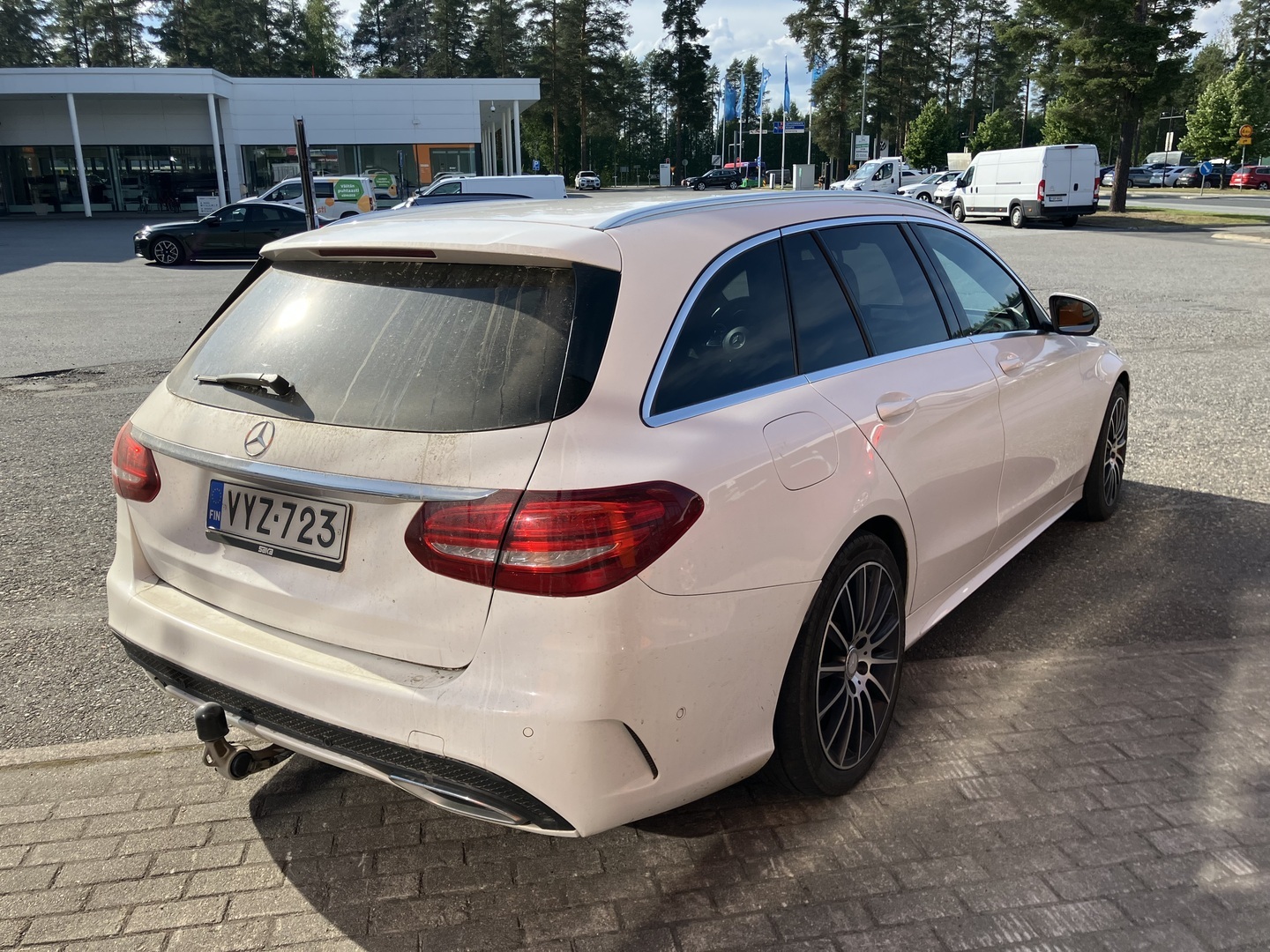 MERCEDES-BENZ C 2016