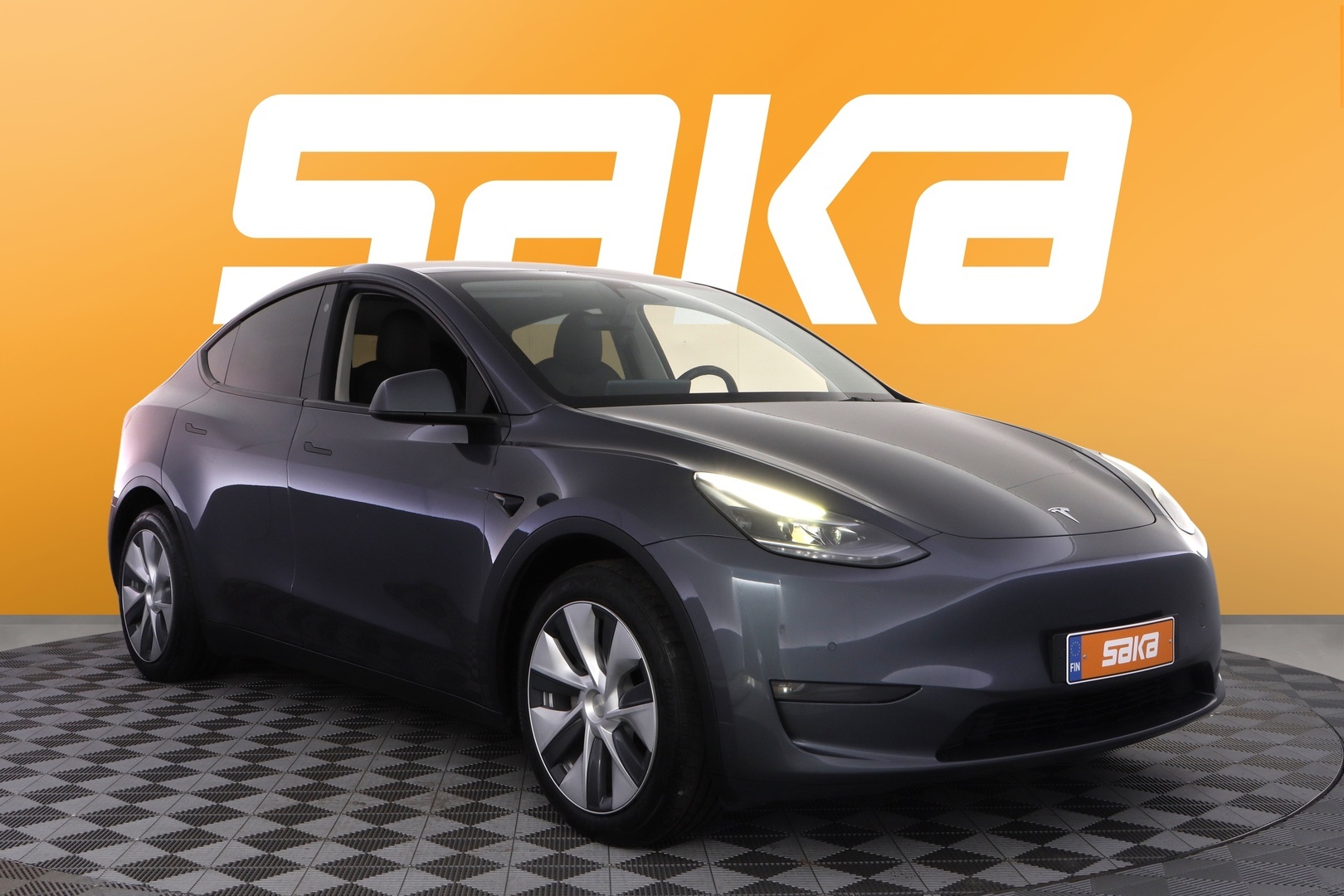 TESLA Model Y 2022