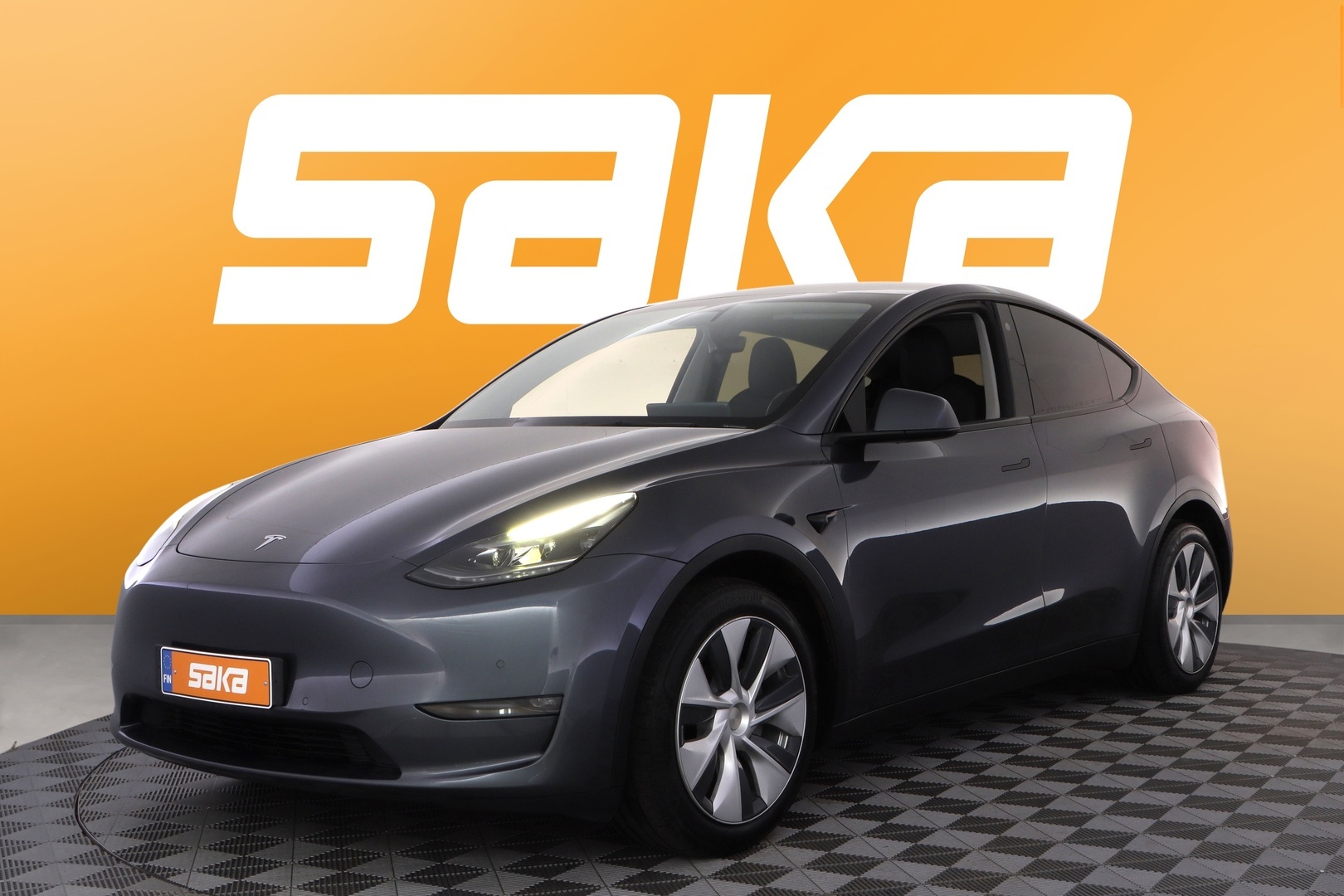 TESLA Model Y 2022