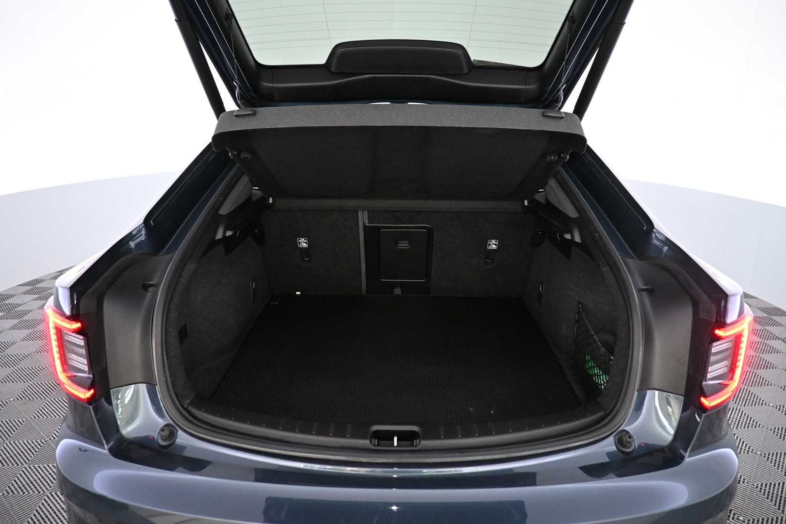 POLESTAR 2 2024