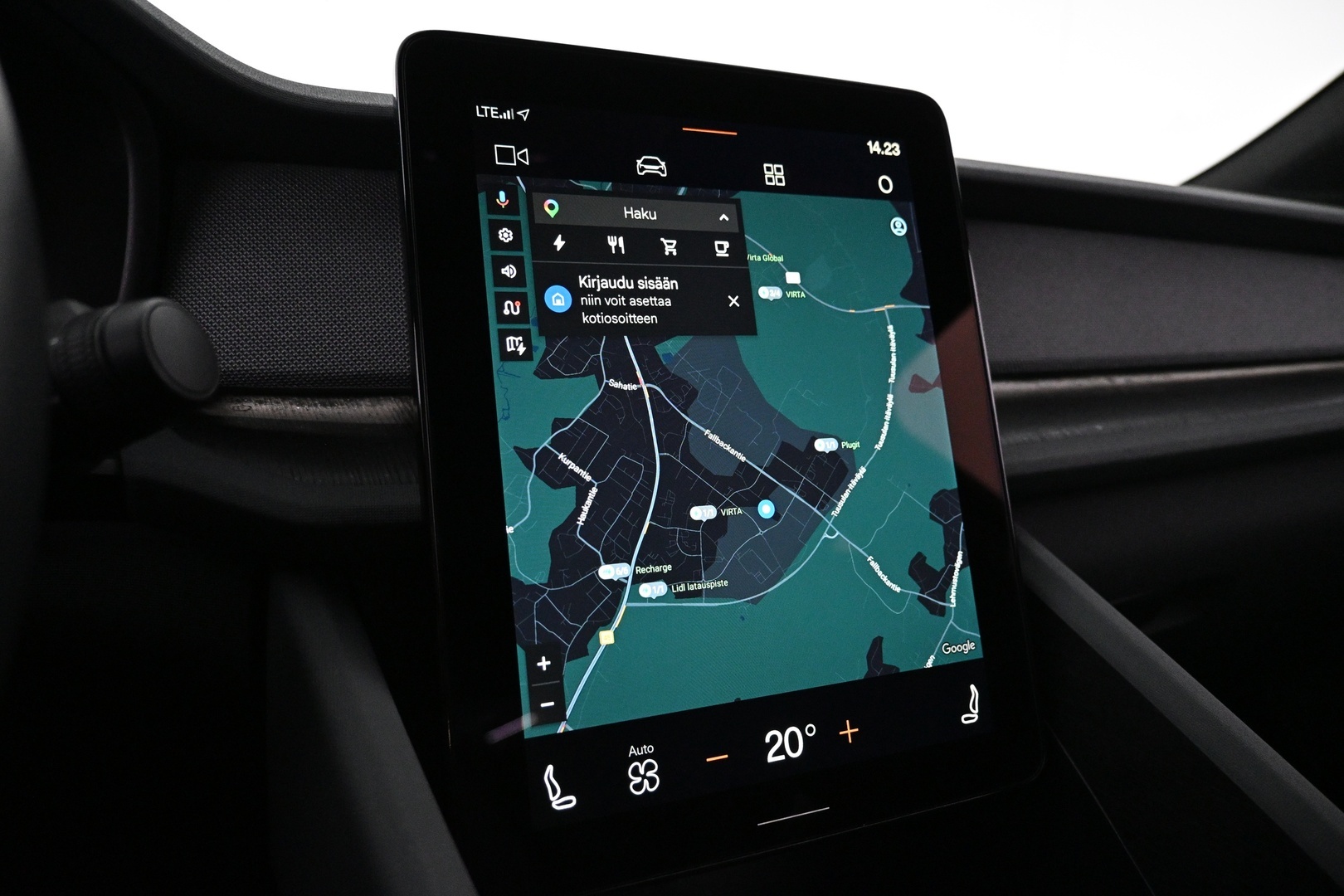 POLESTAR 2 2024