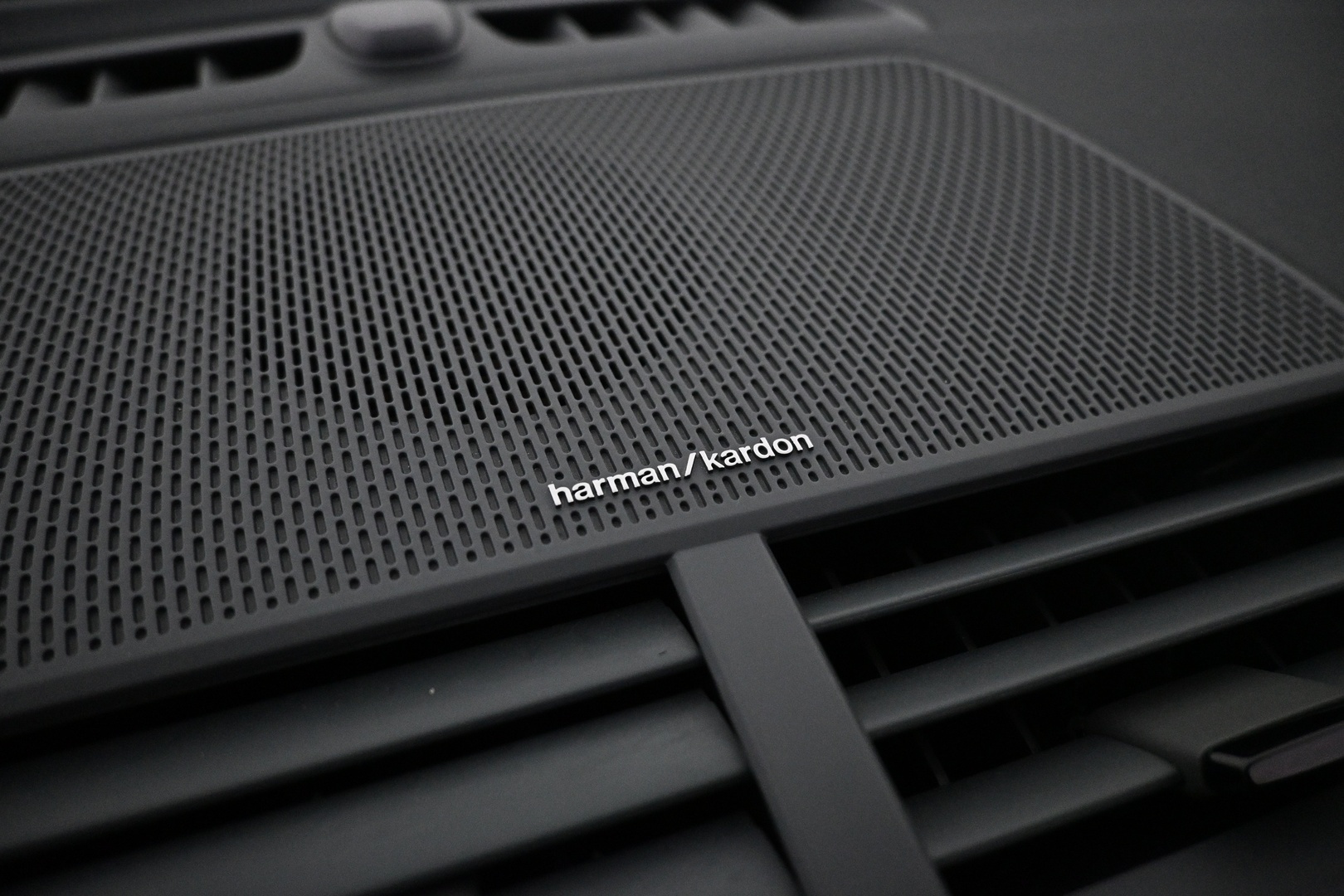POLESTAR 2 2024