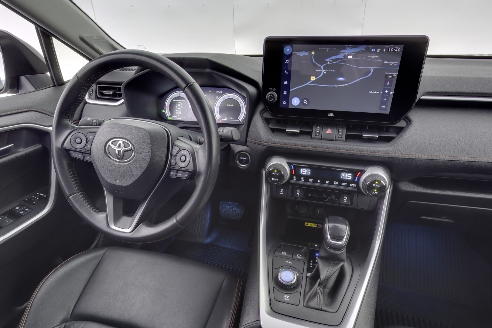 TOYOTA RAV4 2023