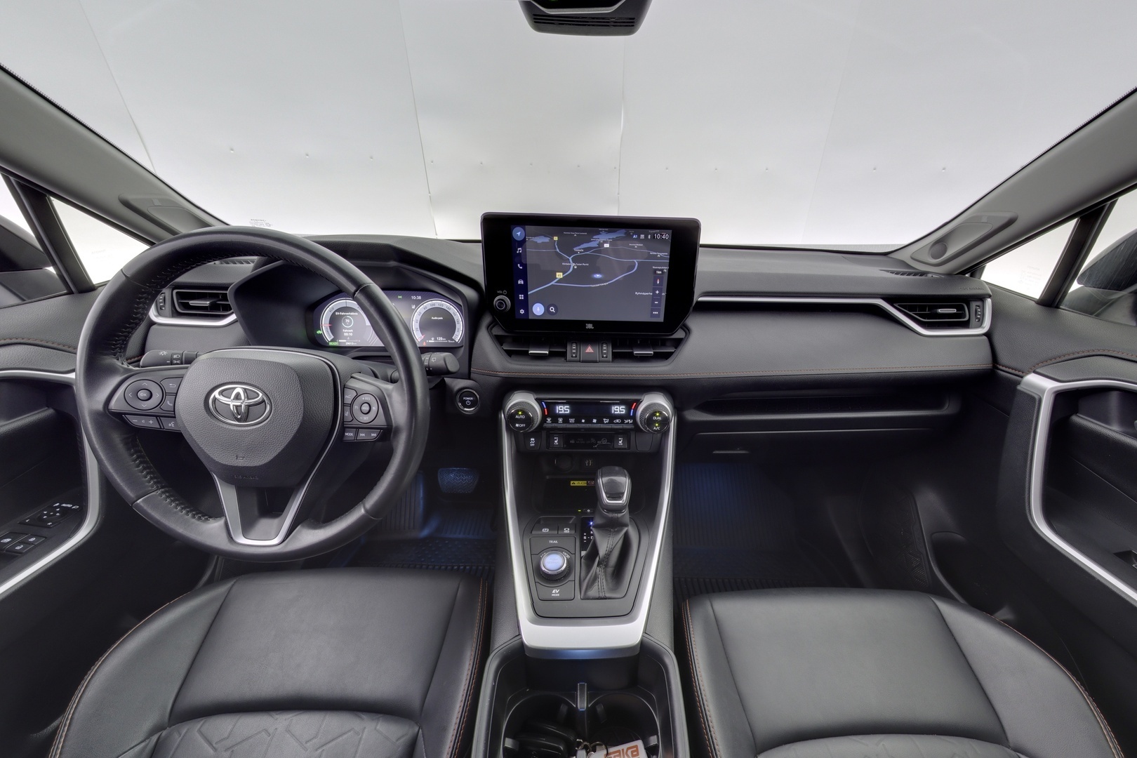 TOYOTA RAV4 2023