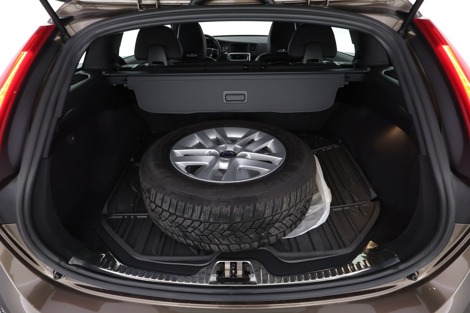 VOLVO V60 Cross Country 2017