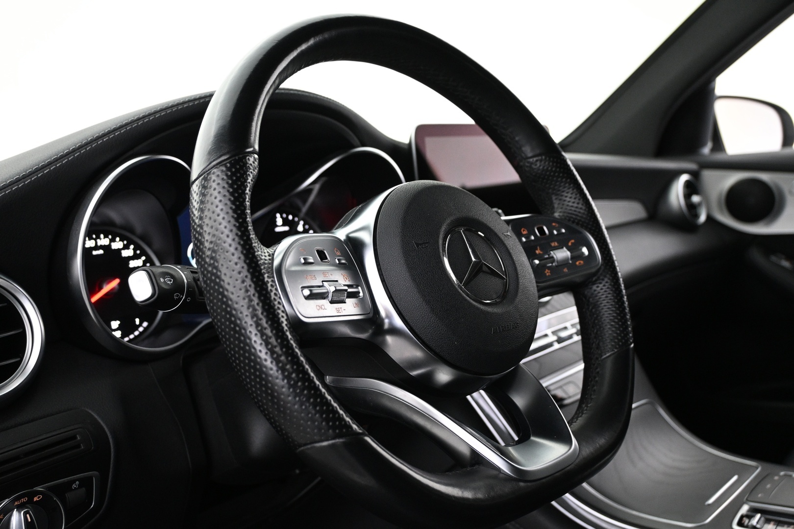 MERCEDES-BENZ GLC 2020