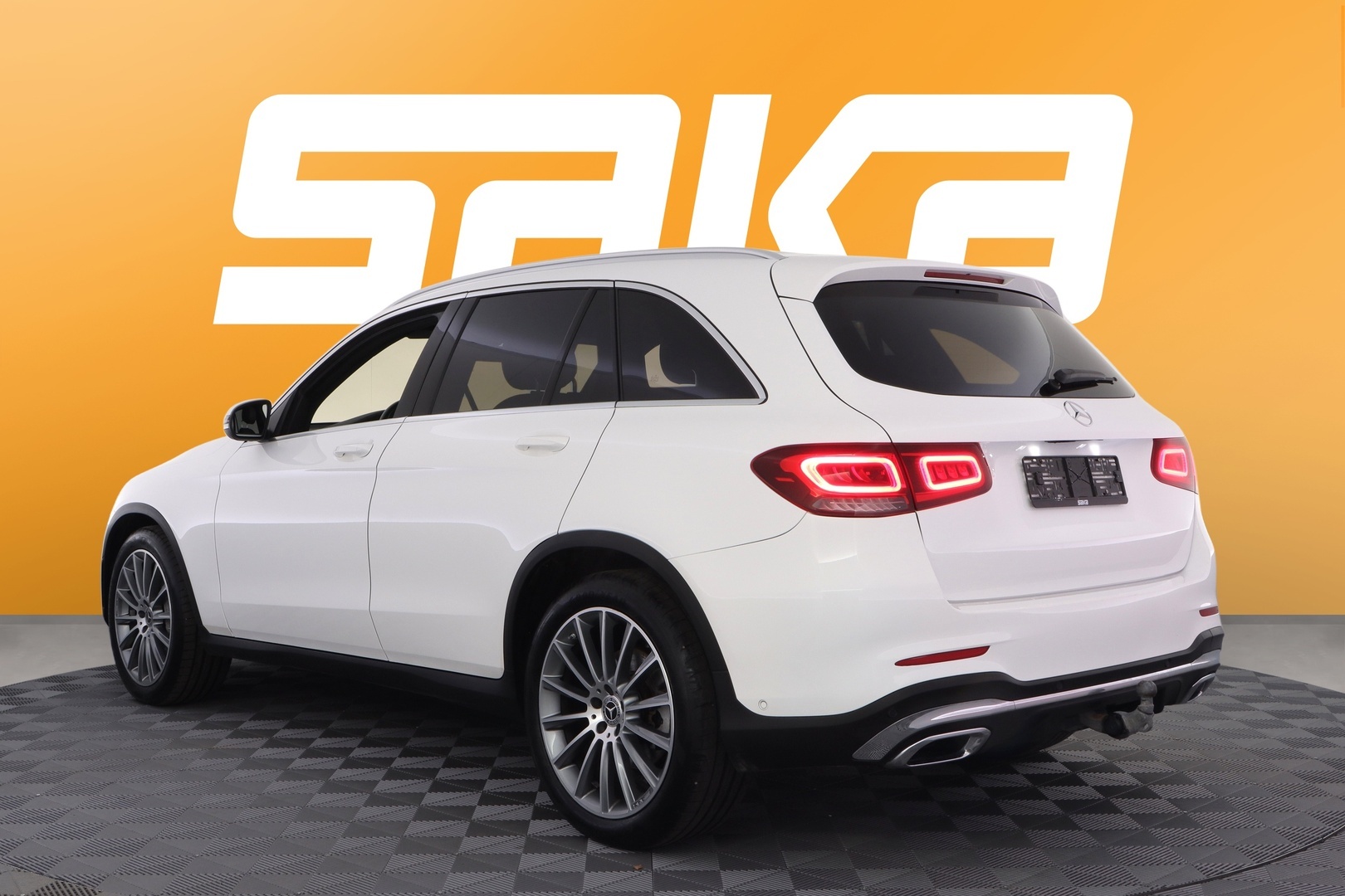 MERCEDES-BENZ GLC 2020