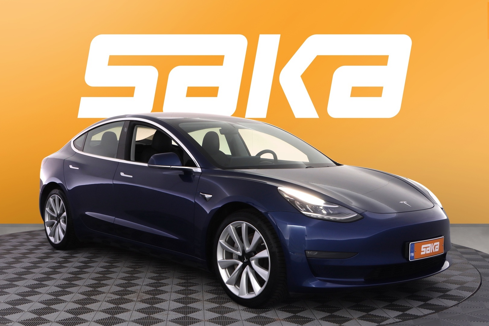 TESLA Model 3 2019