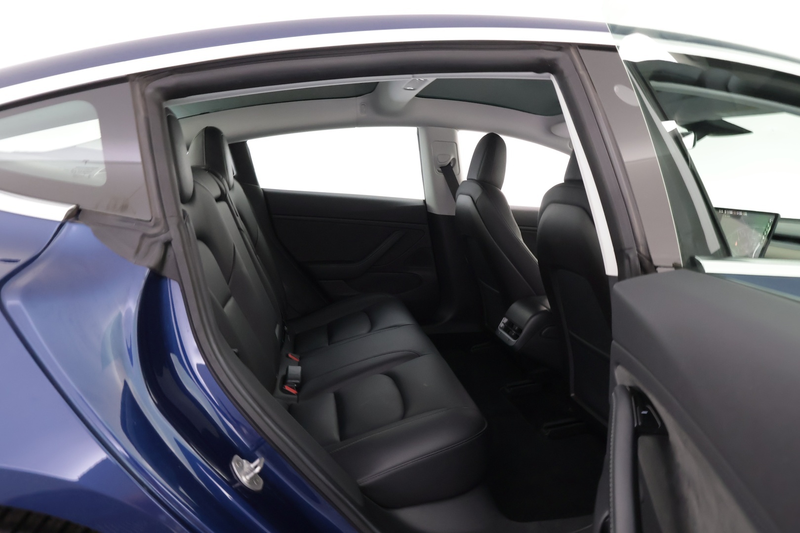 TESLA Model 3 2019